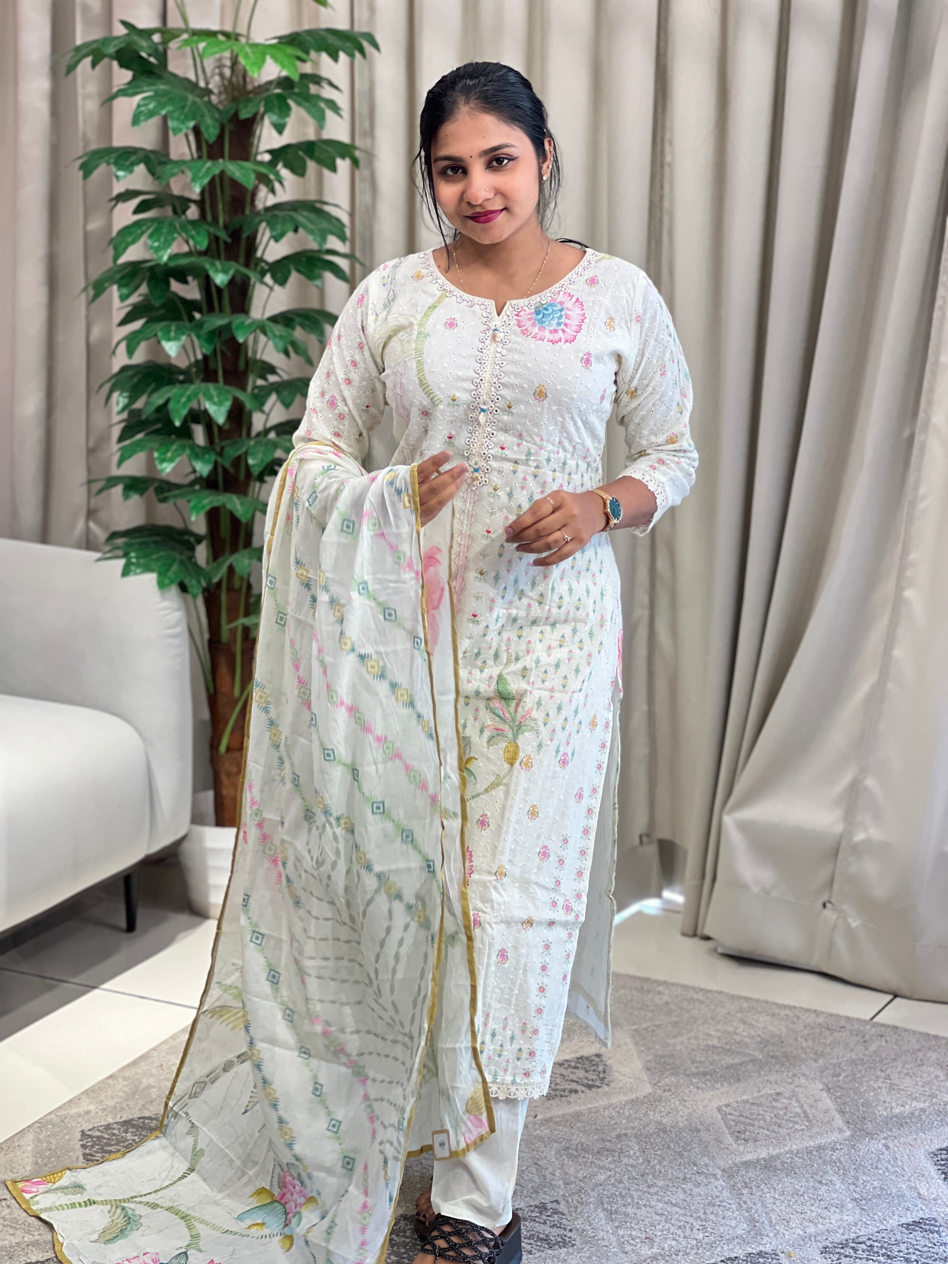 Schiffli Pattern With Print Detailed Cotton Kurta Set | FW375