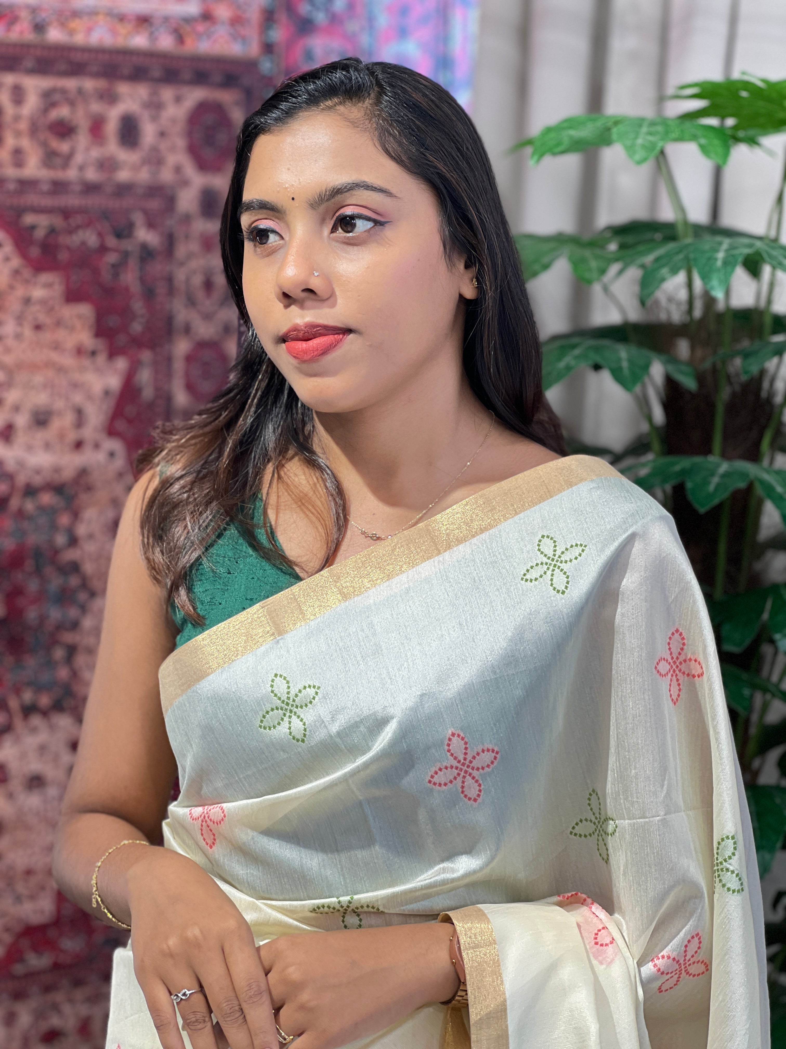 Floral Embroidery Detailed Chanderi Finish Saree | SSN240