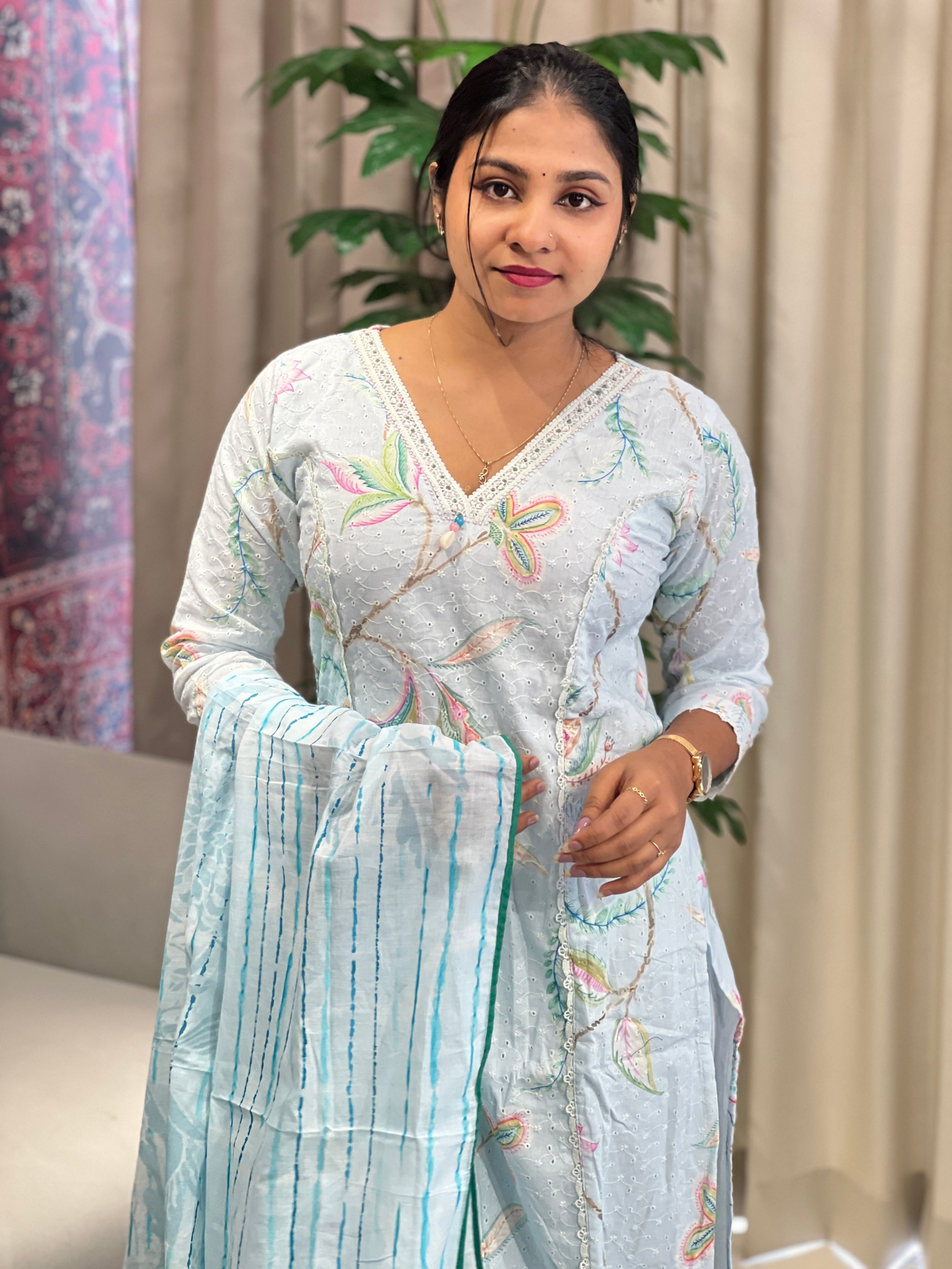 Schiffli Pattern With Print Detailed Cotton Kurta Set | FW360