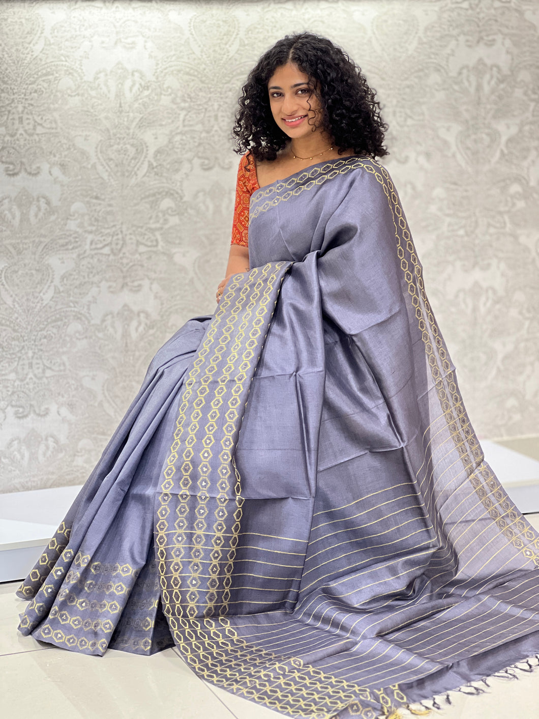 Honey Comb Pattern Bordered Tussar Saree | ACT1188