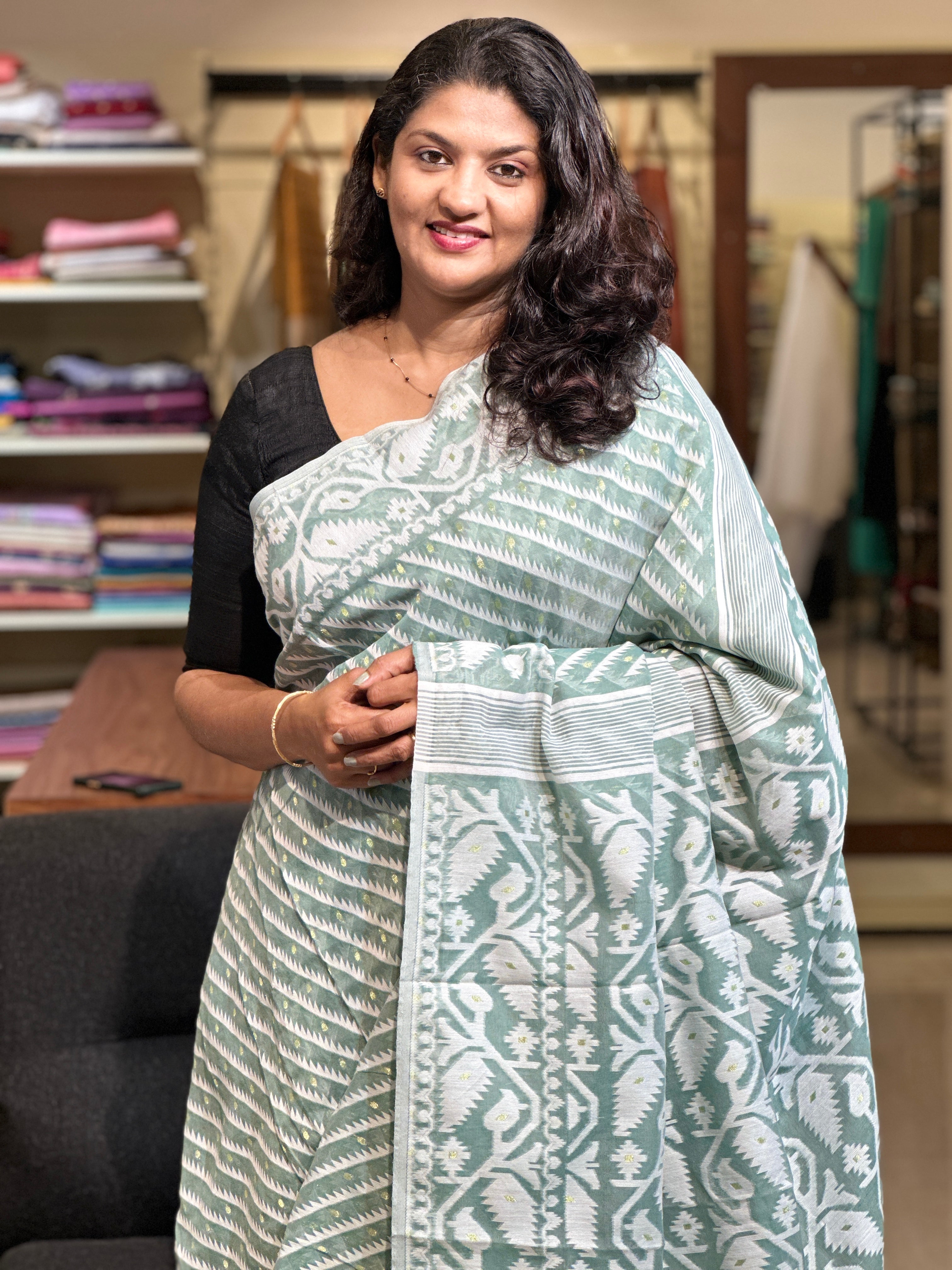 Jamdani Weaving Pattern Blended Cotton Saree | RP338