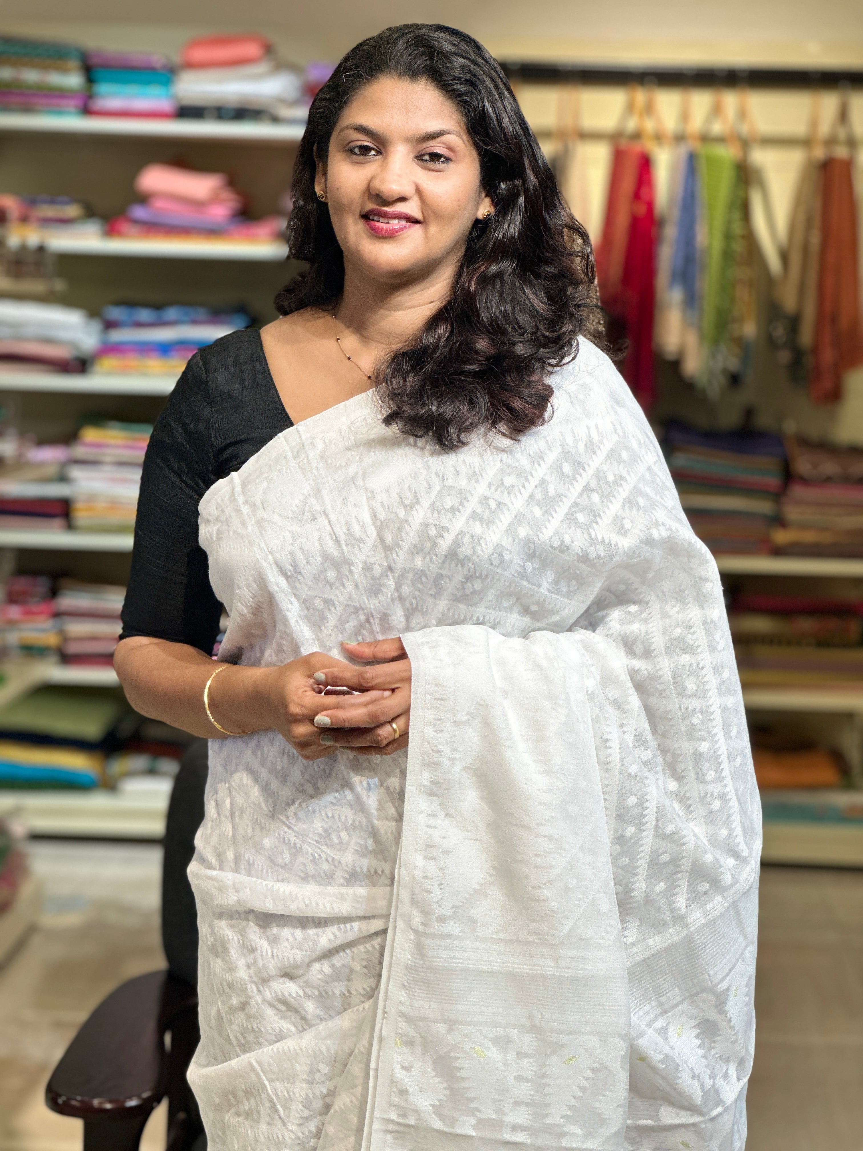 Jamdani Weaving Pattern Blended Cotton Saree | RP338