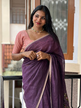 Floral Embroidered Linen Saree | GMS120