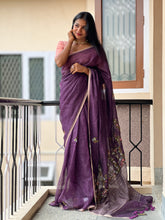 Floral Embroidered Linen Saree | GMS120