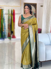 Buta Weaved Semi Silk Saree | KF178