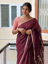 Floral Embroidered Linen Saree | GMS120