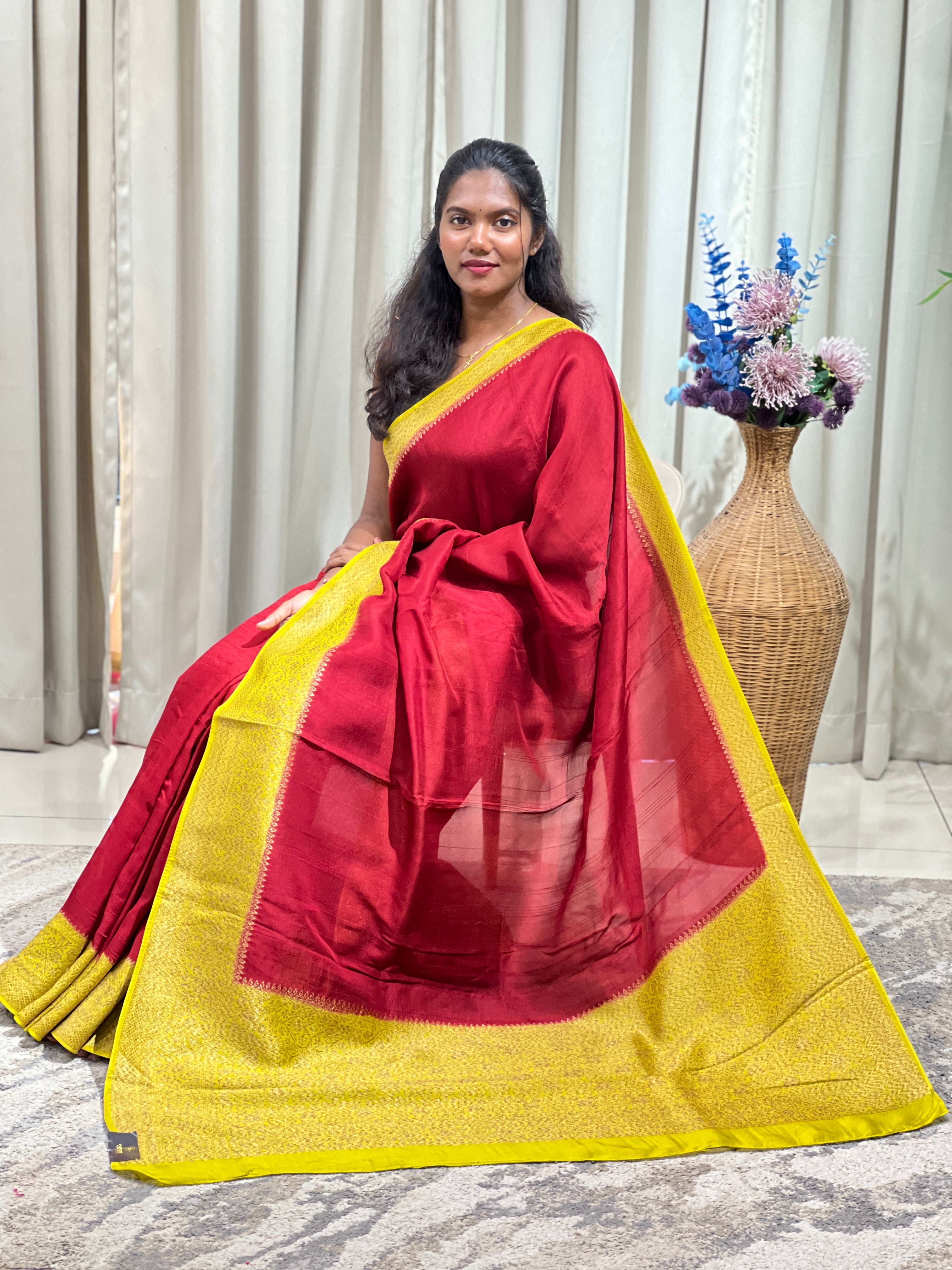 Contrast Border Pattern Semi Tussar Saree | RS105