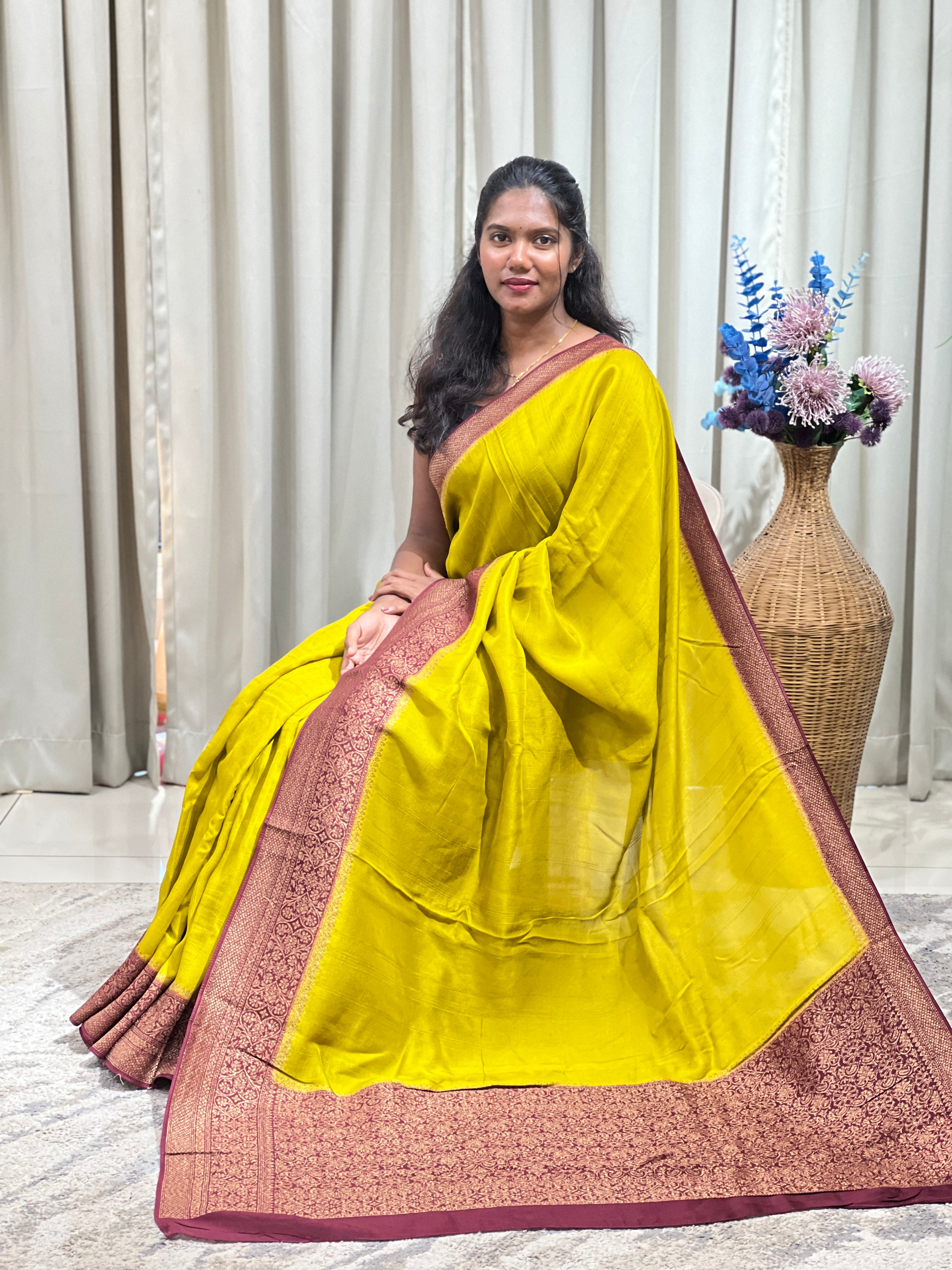 Contrast Border Pattern Semi Tussar Saree | RS106
