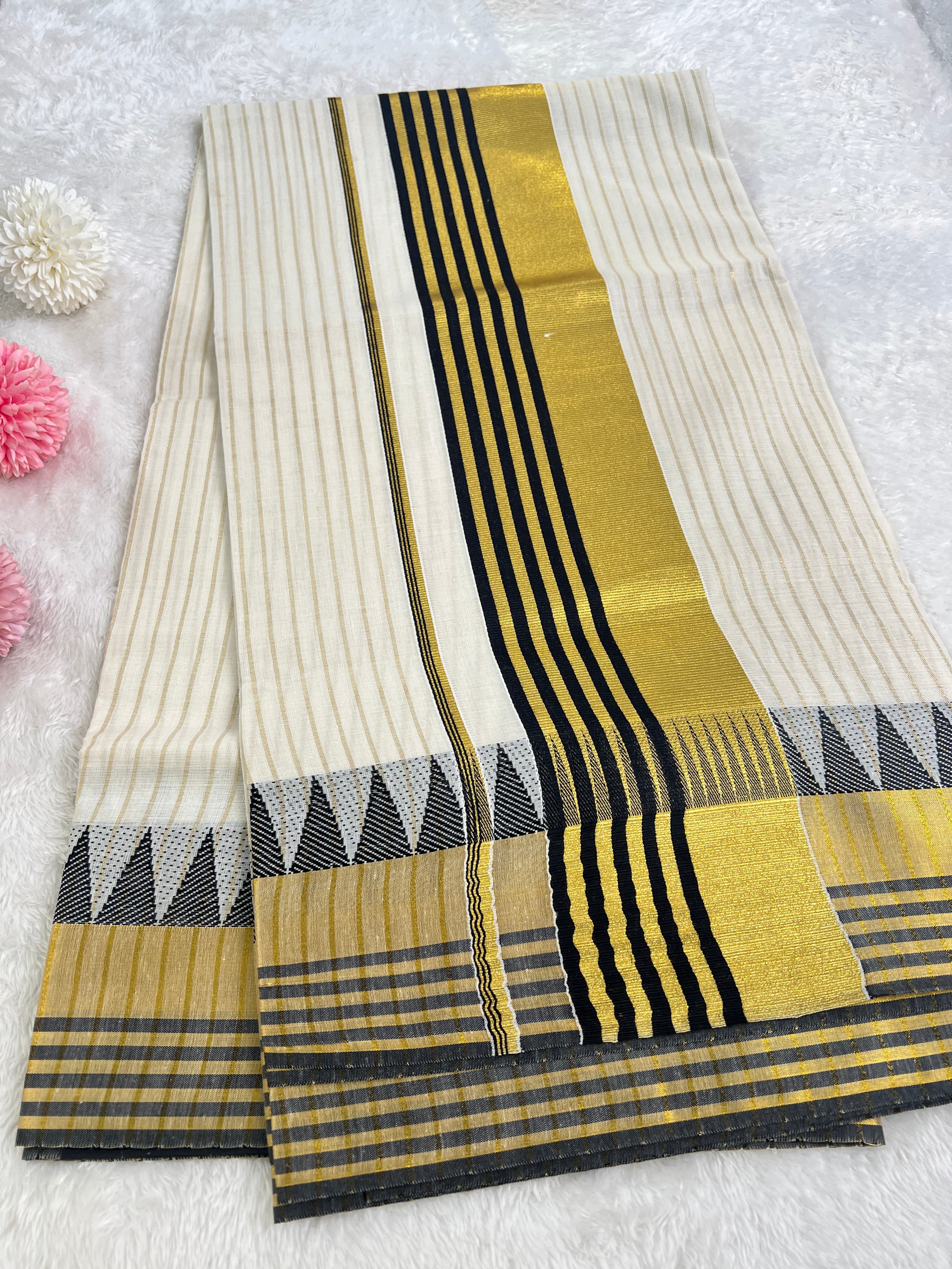 Line Weaving Pattern Kerala Cotton Saree | GAT478