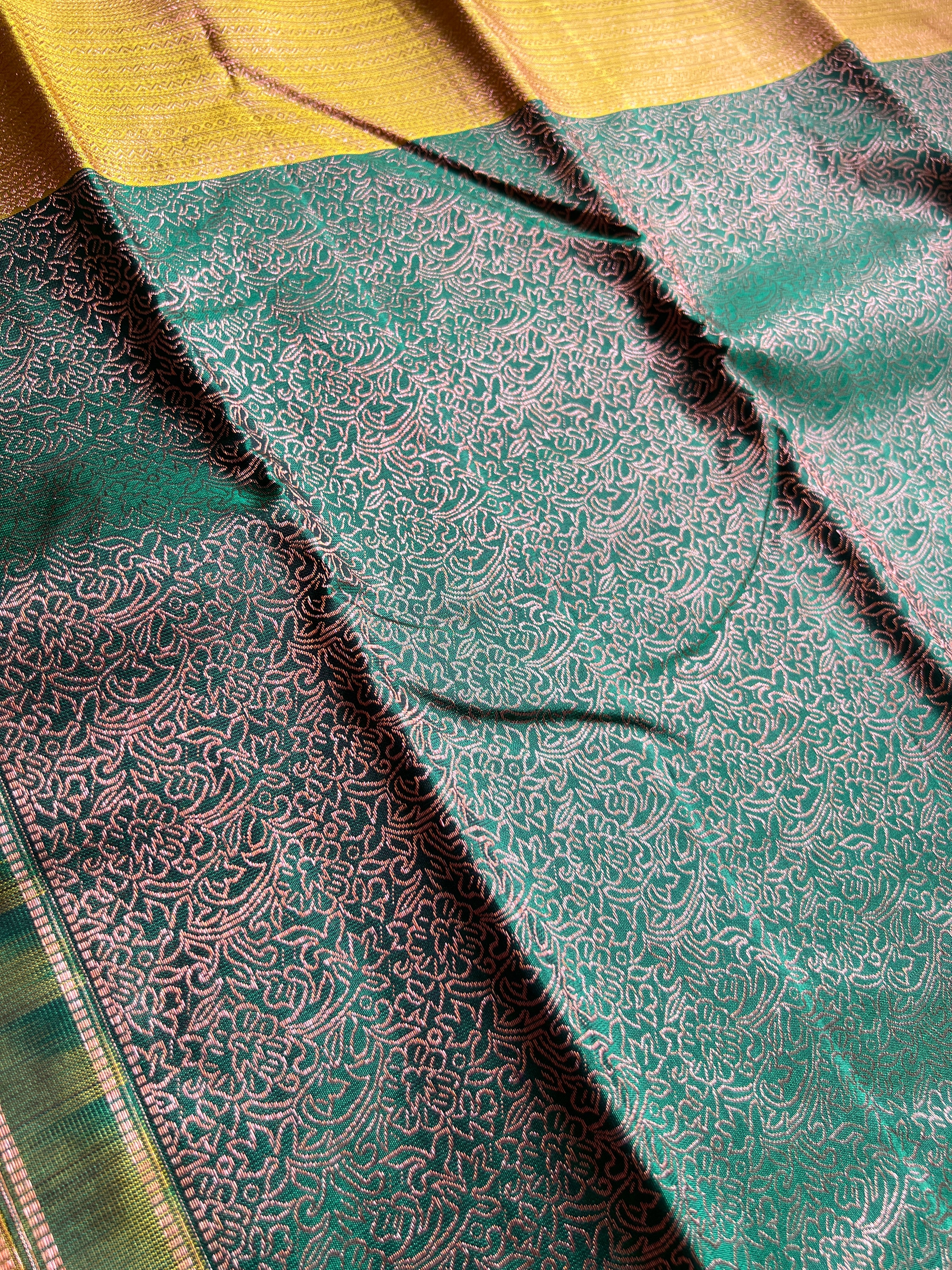 Copper Zari Woven Handloom Kanchipuram Saree | SME201