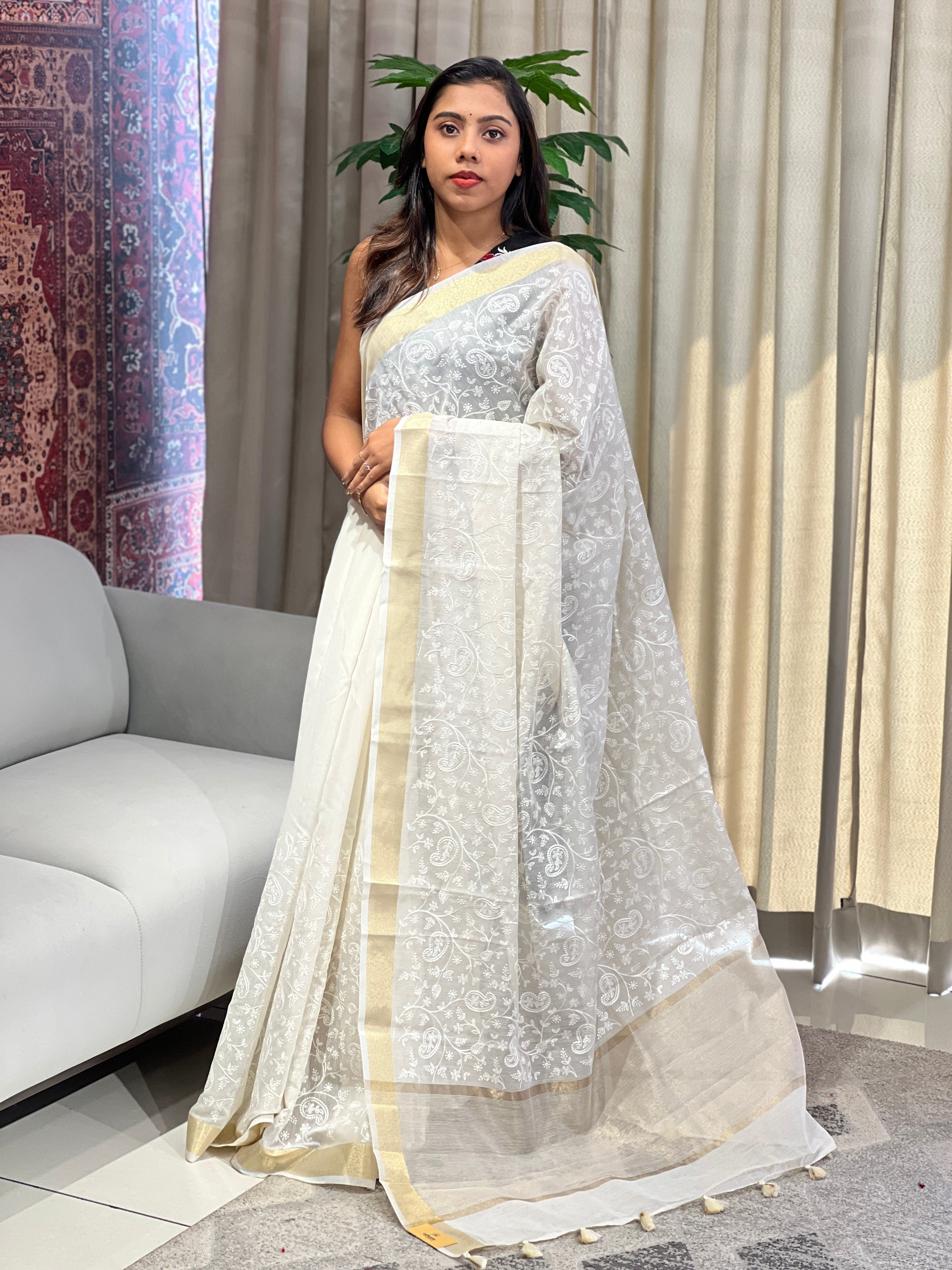 Paisley Patterned Chanderi Saree | MR420