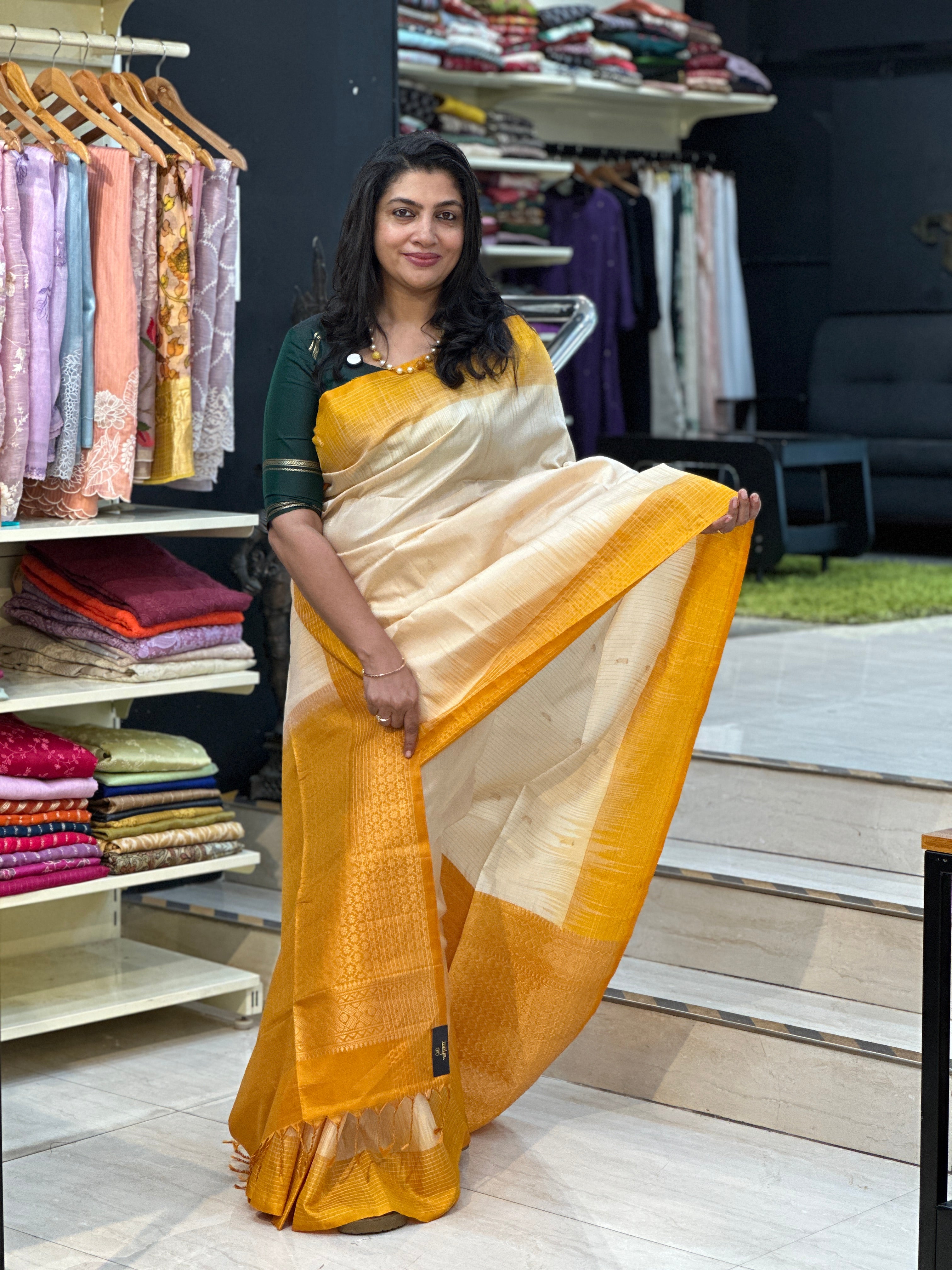 Line Woven Pattern Soft Silk Saree | SMT158