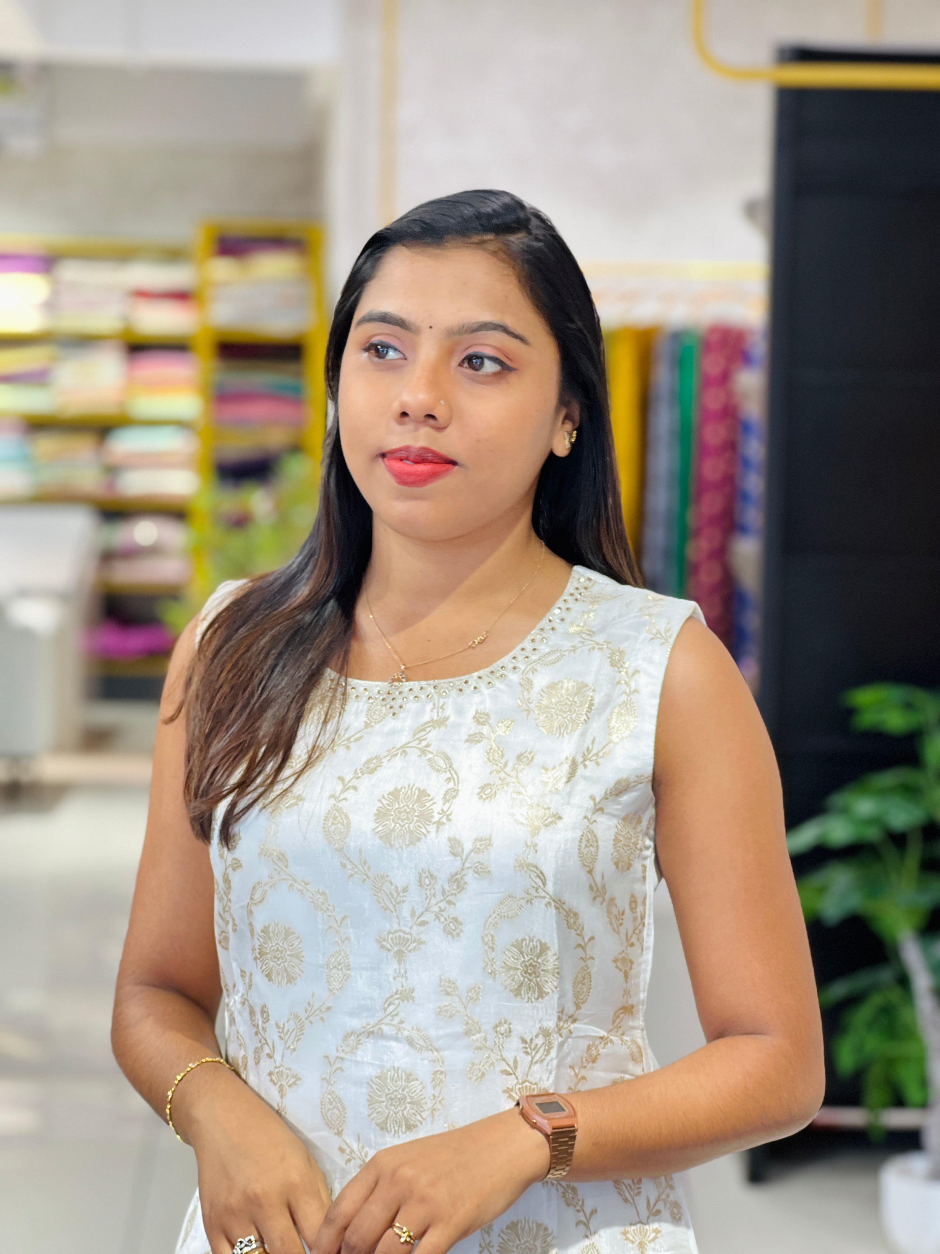 Floral Zari Woven Banarasi Kurta | NAI103