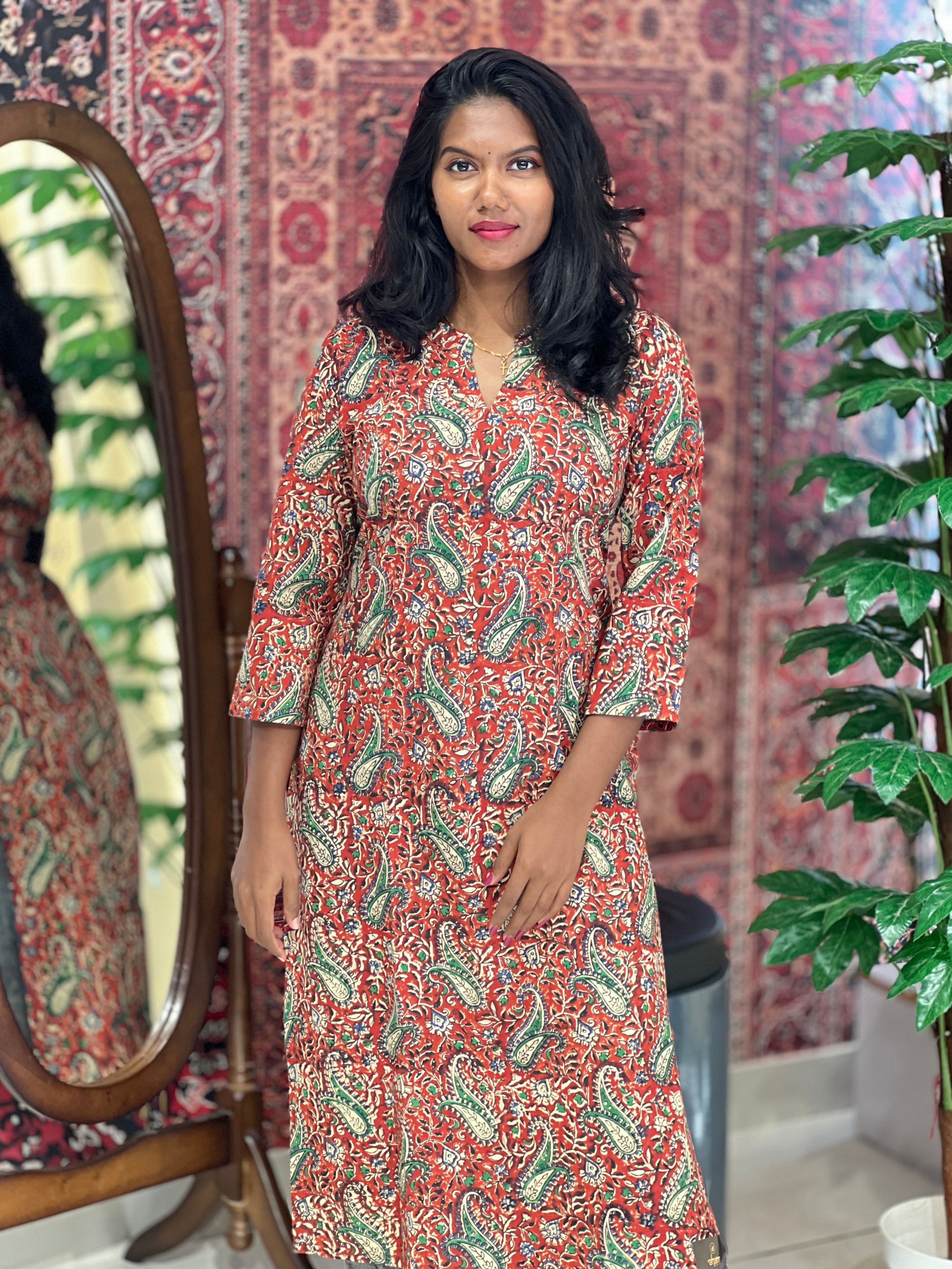 Paisley Print Detailed Cotton Kurta | DNT667