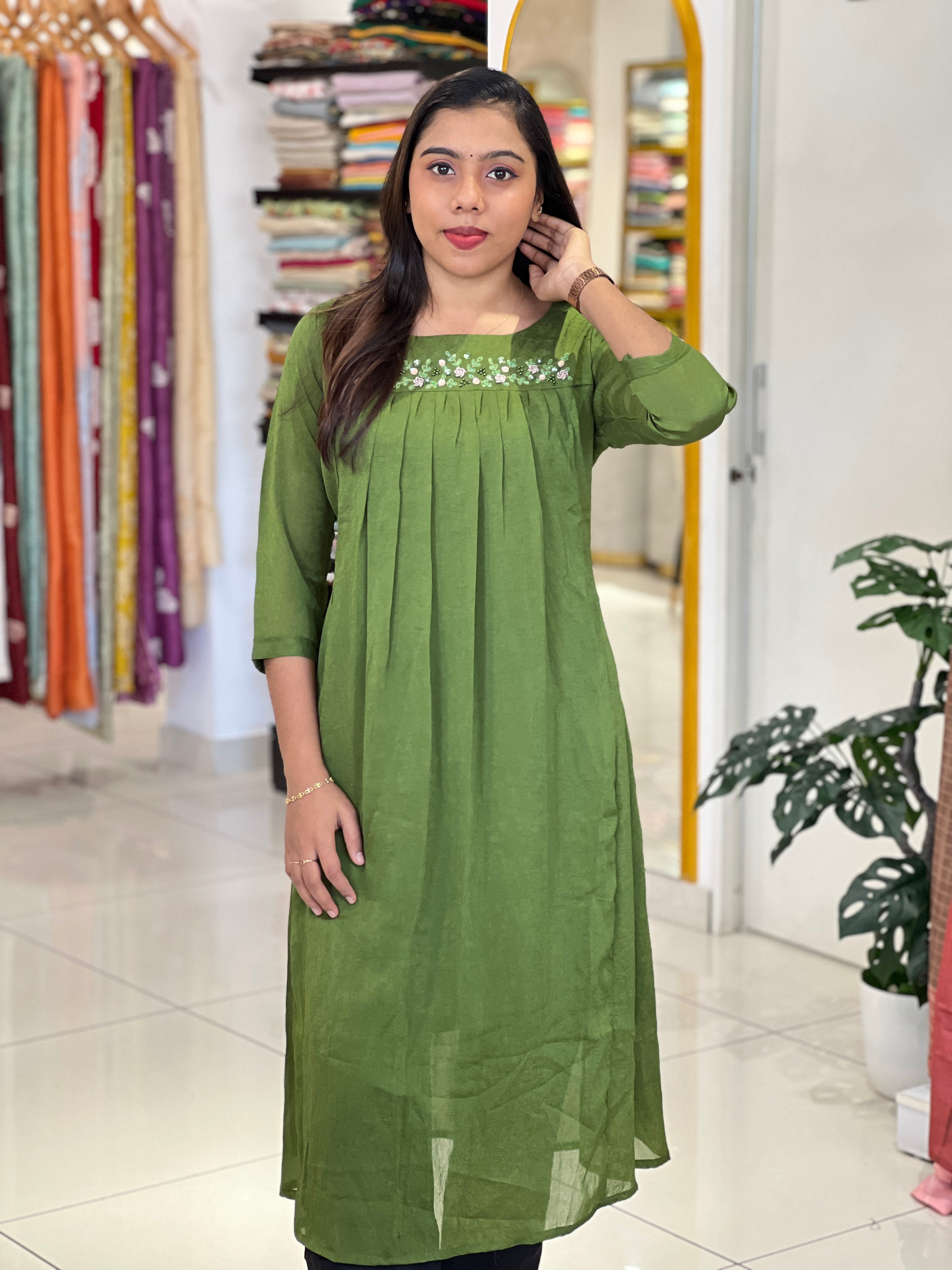 Machine Embroidery Detailed Crushed Silk Kurta | SRF177