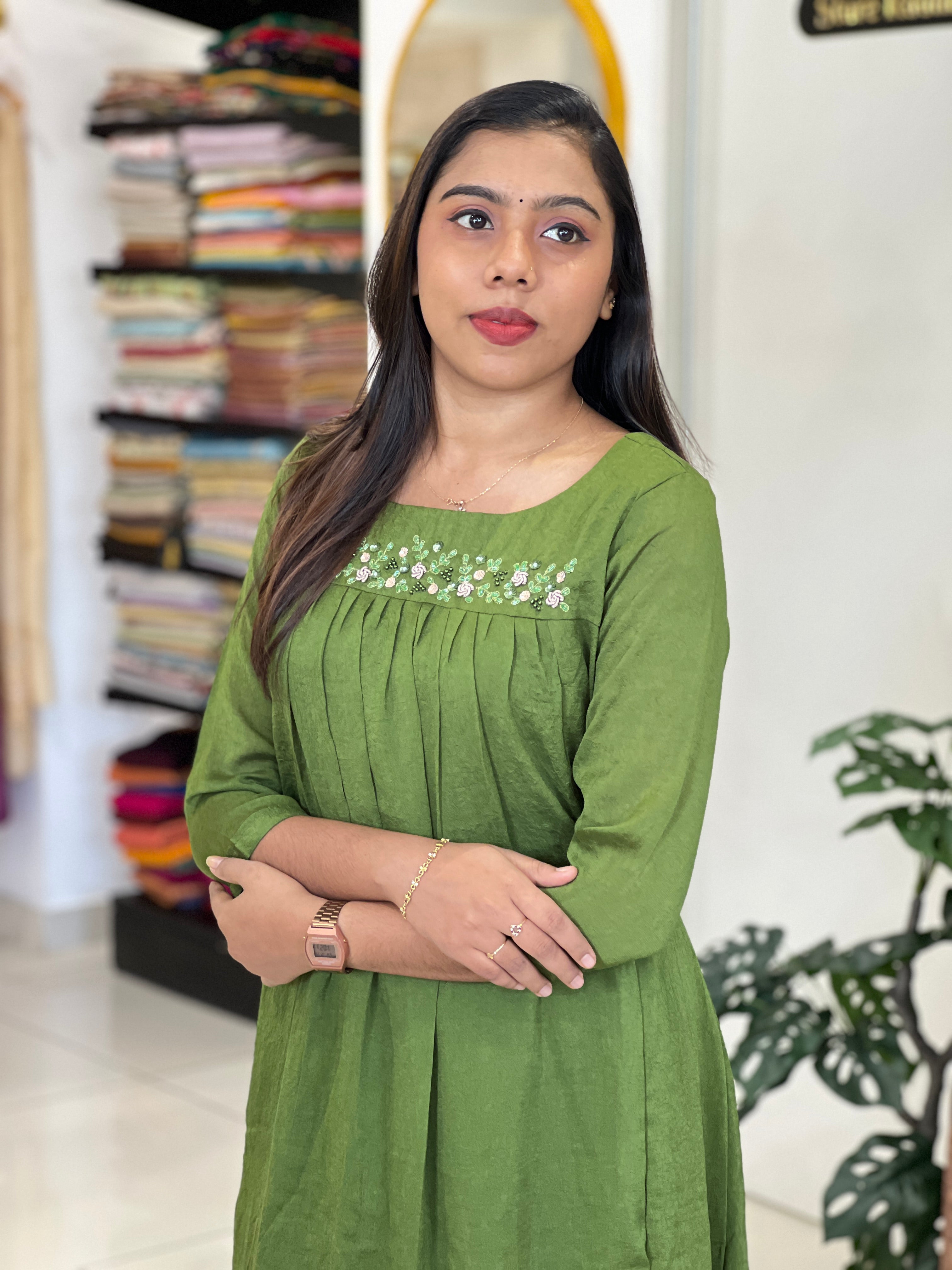 Machine Embroidery Detailed Crushed Silk Kurta | SRF177