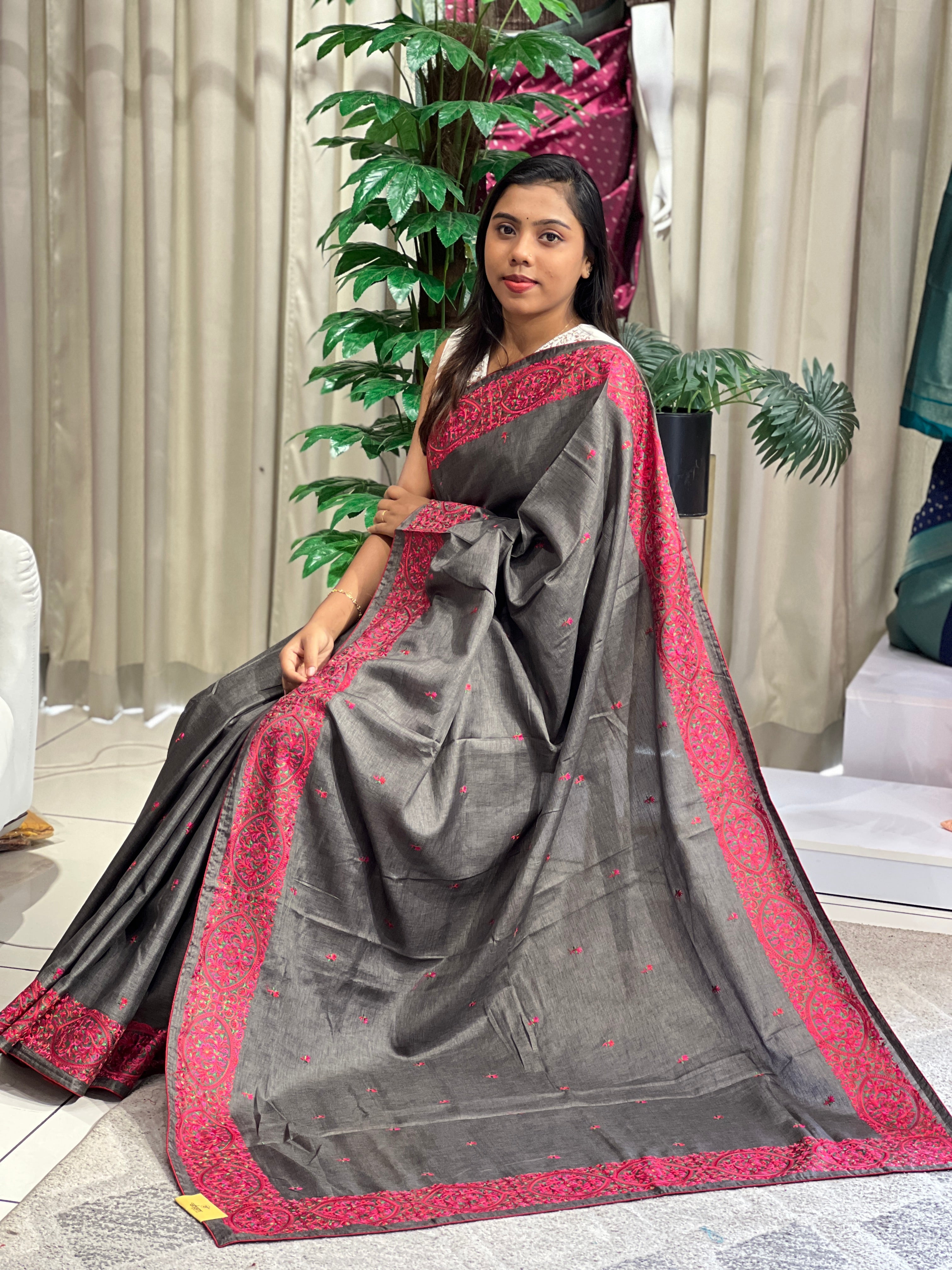 Machine Embroidery Detailed Semi Tussar Saree | SUN473