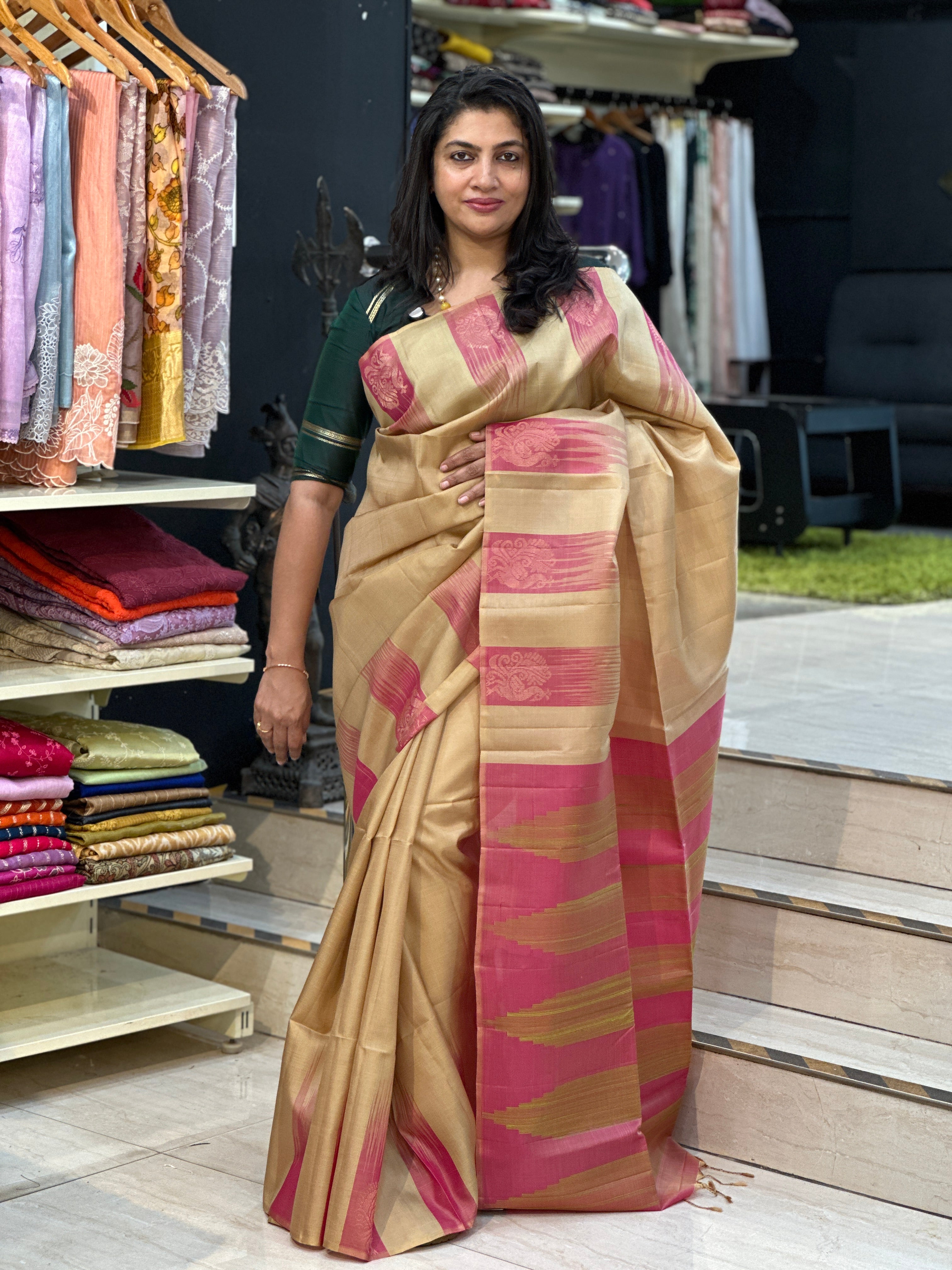 Annapakshi Buta Woven  Soft Silk Saree | SMT202