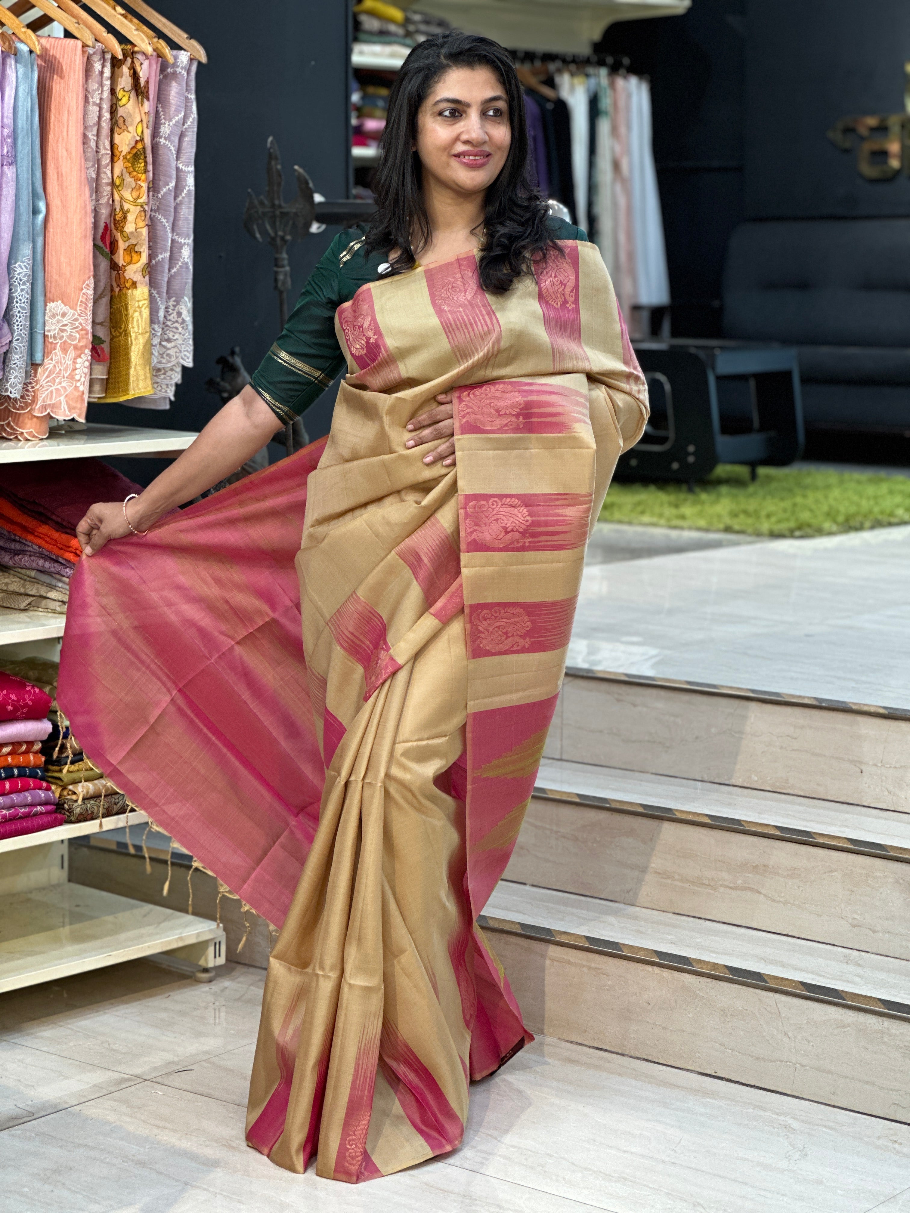 Annapakshi Buta Woven  Soft Silk Saree | SMT202