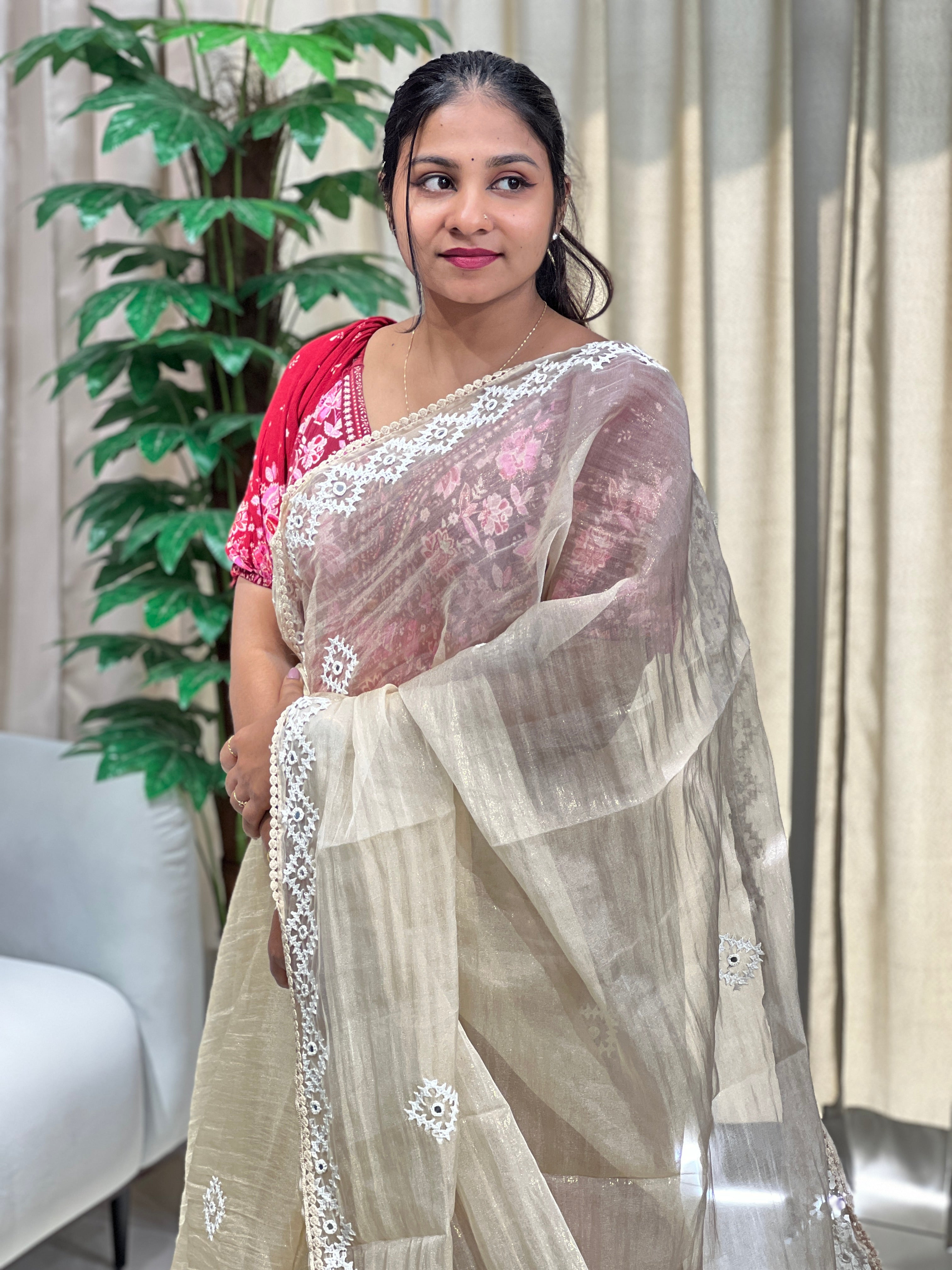 Kutch Work Detailed Crushed Tissue Organza Saree | BLD1916