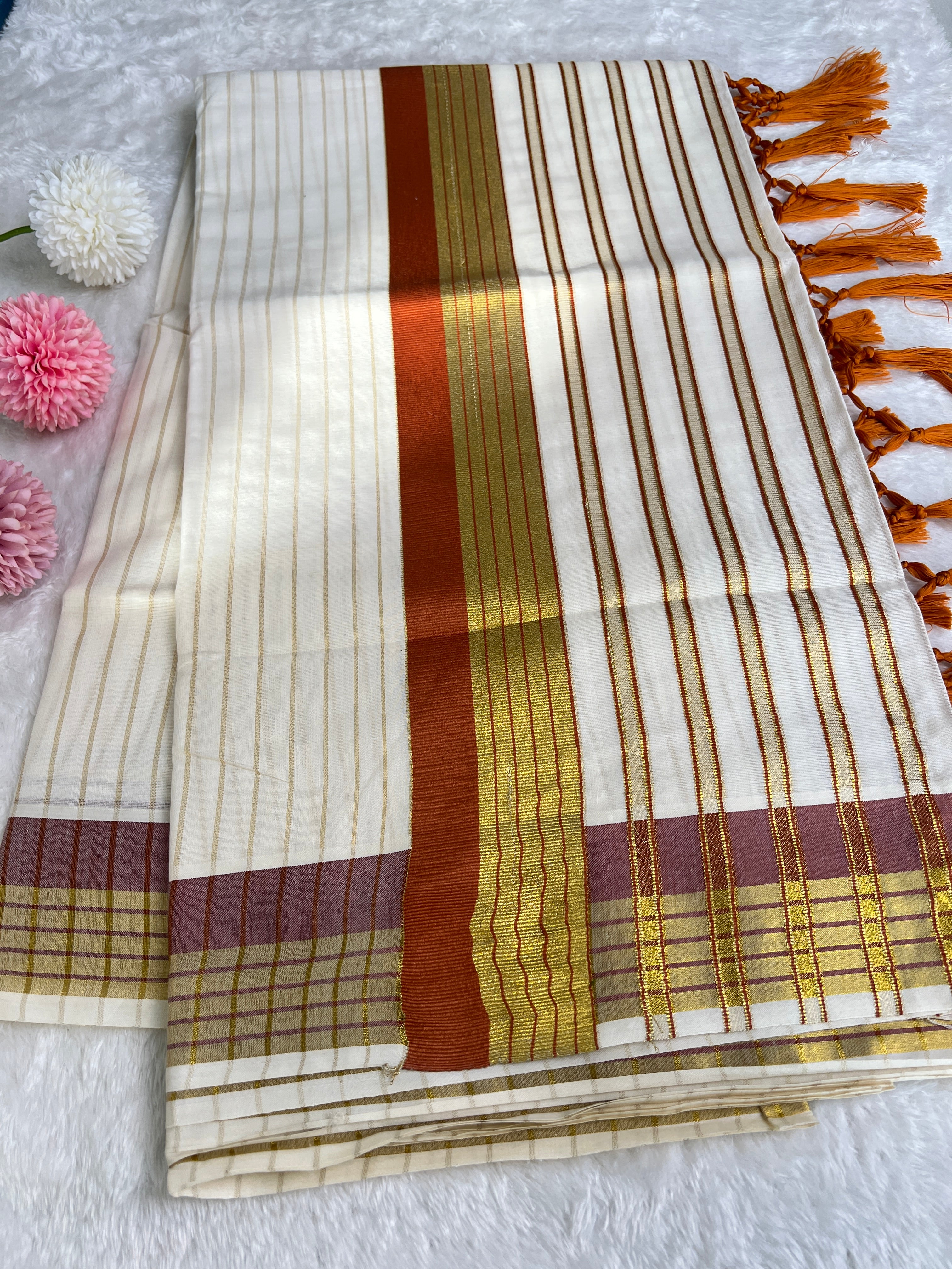 Line Weaving Pattern Kerala Cotton Saree |GAT532