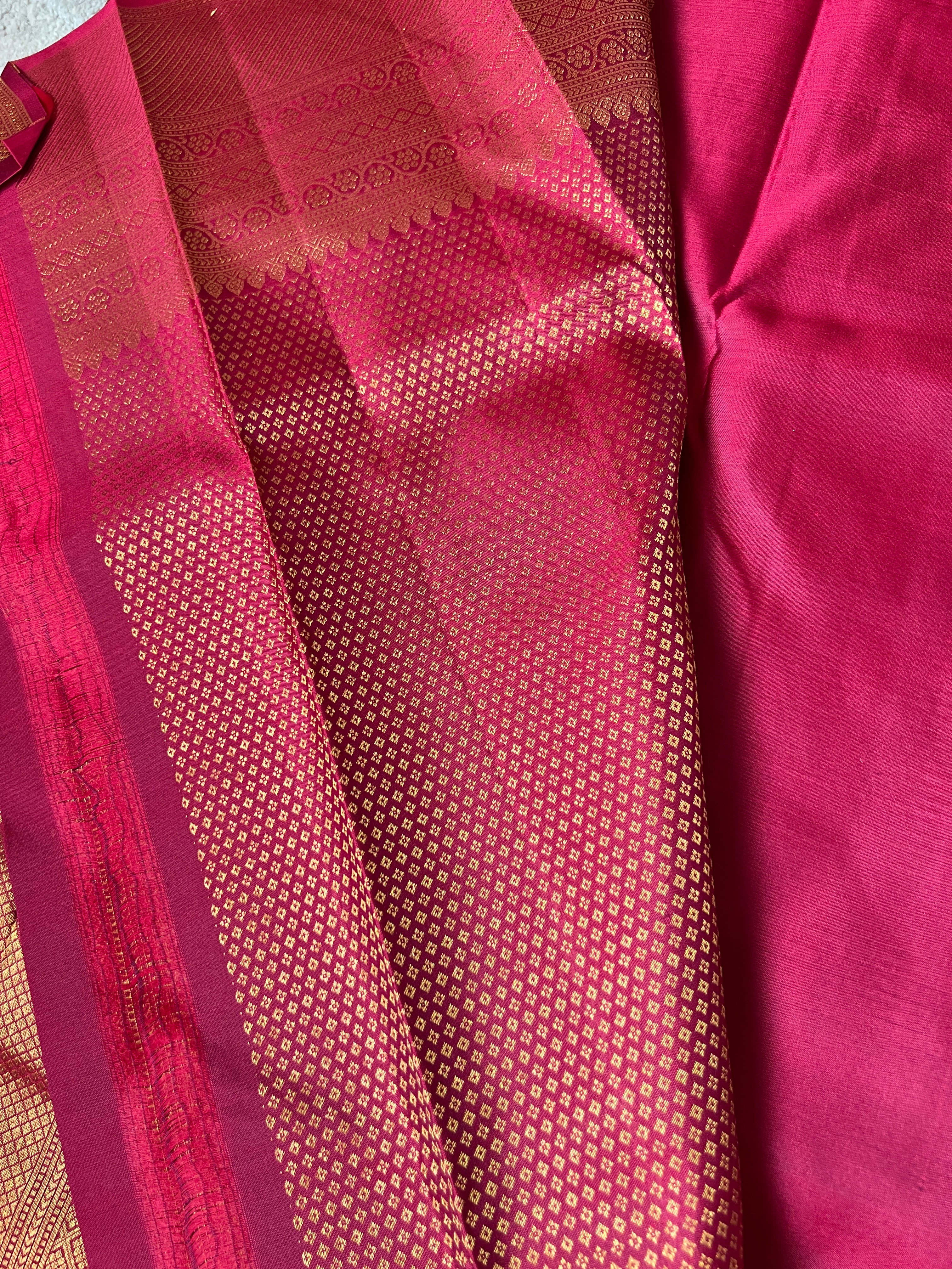 Zari Woven Stripe Patterned Kanchipuram Saree | SME182