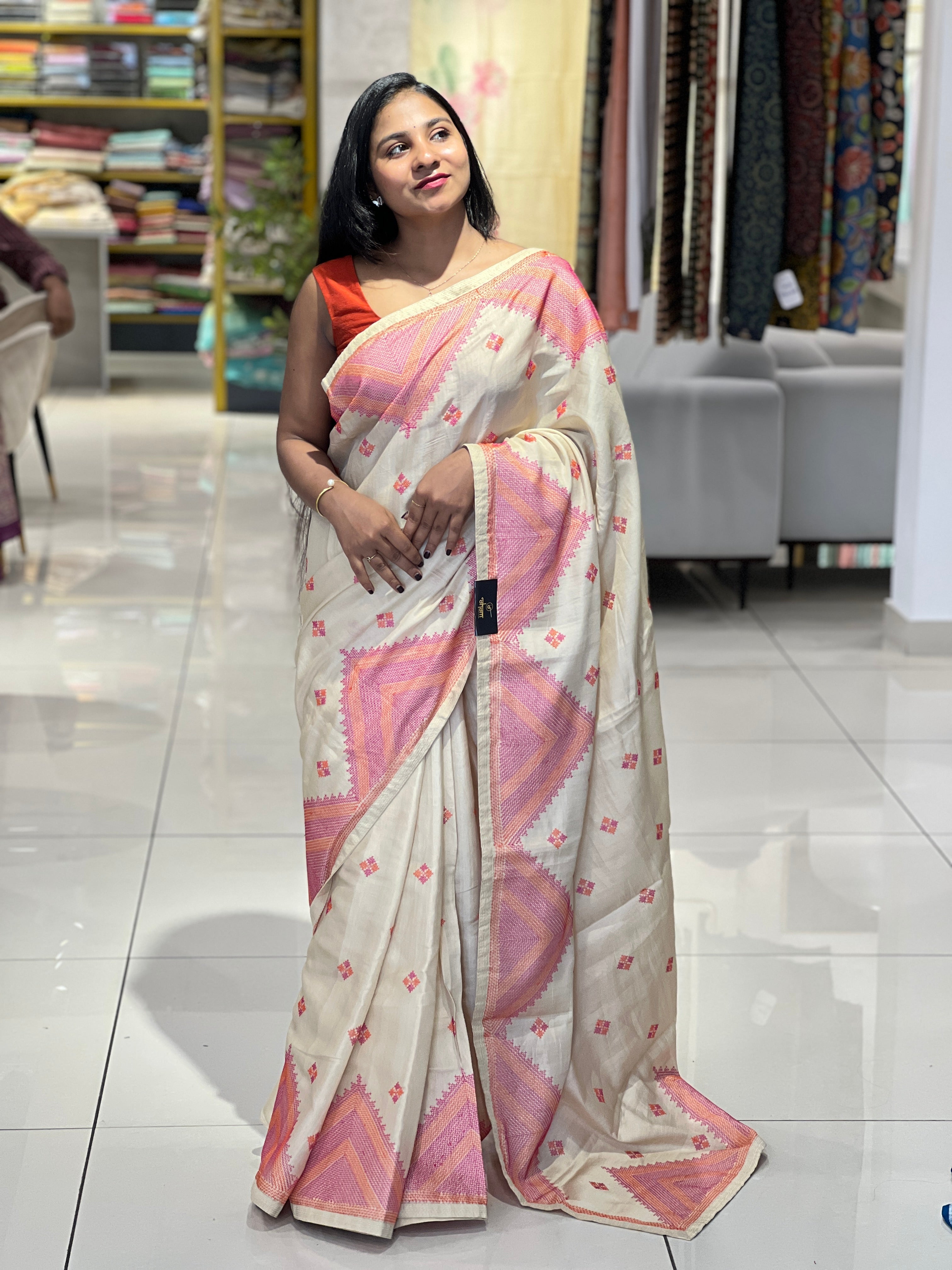 Dola Silk Saree With Cross Stitch Pattern | ARS335