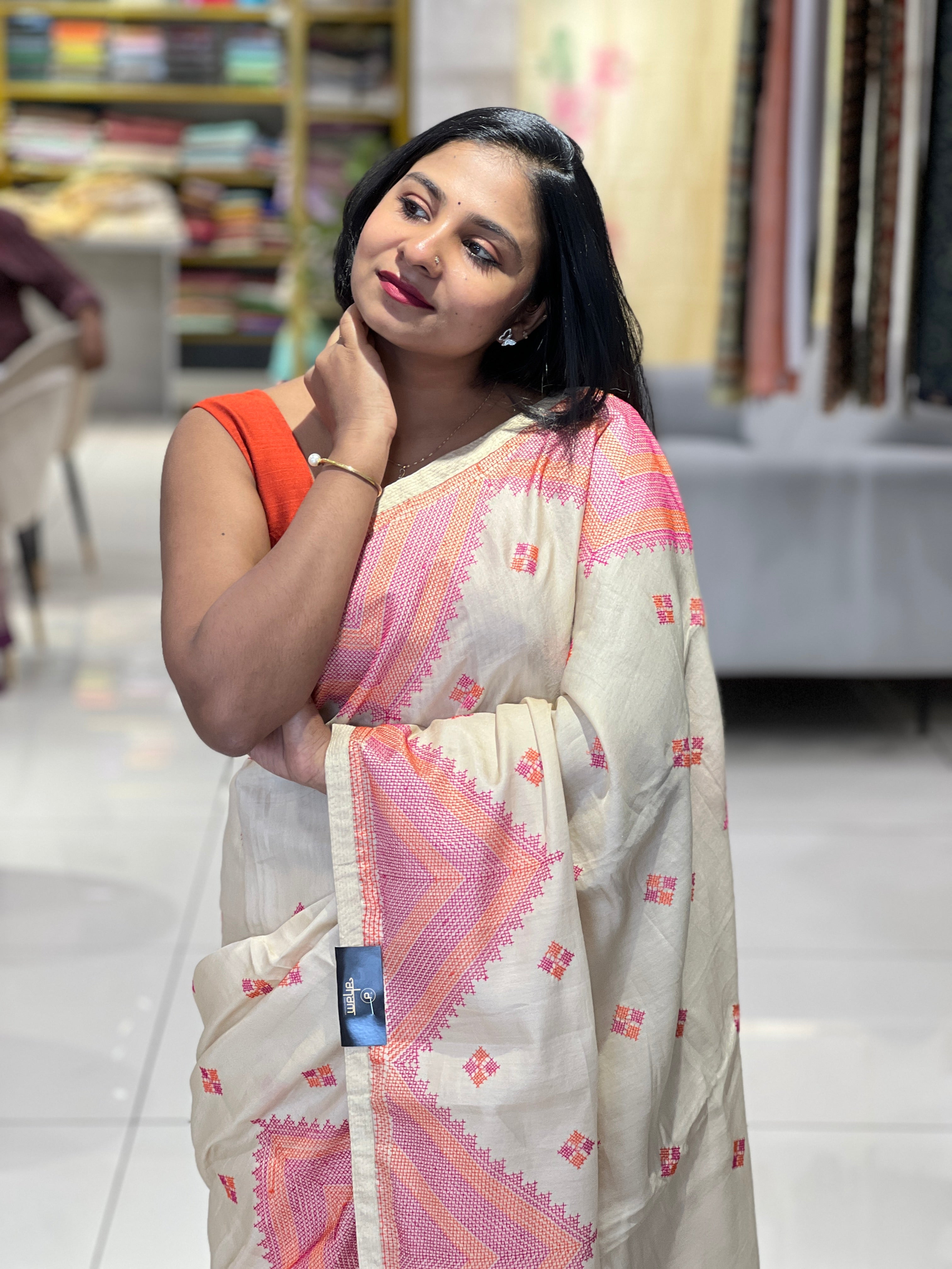 Dola Silk Saree With Cross Stitch Pattern | ARS335