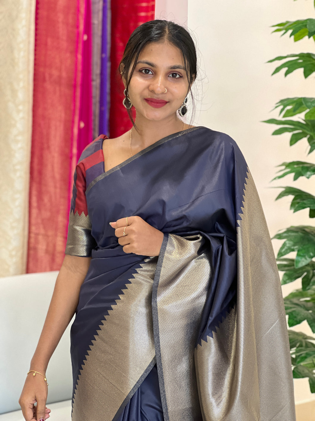 Zari Woven semi Silk Saree | KF173