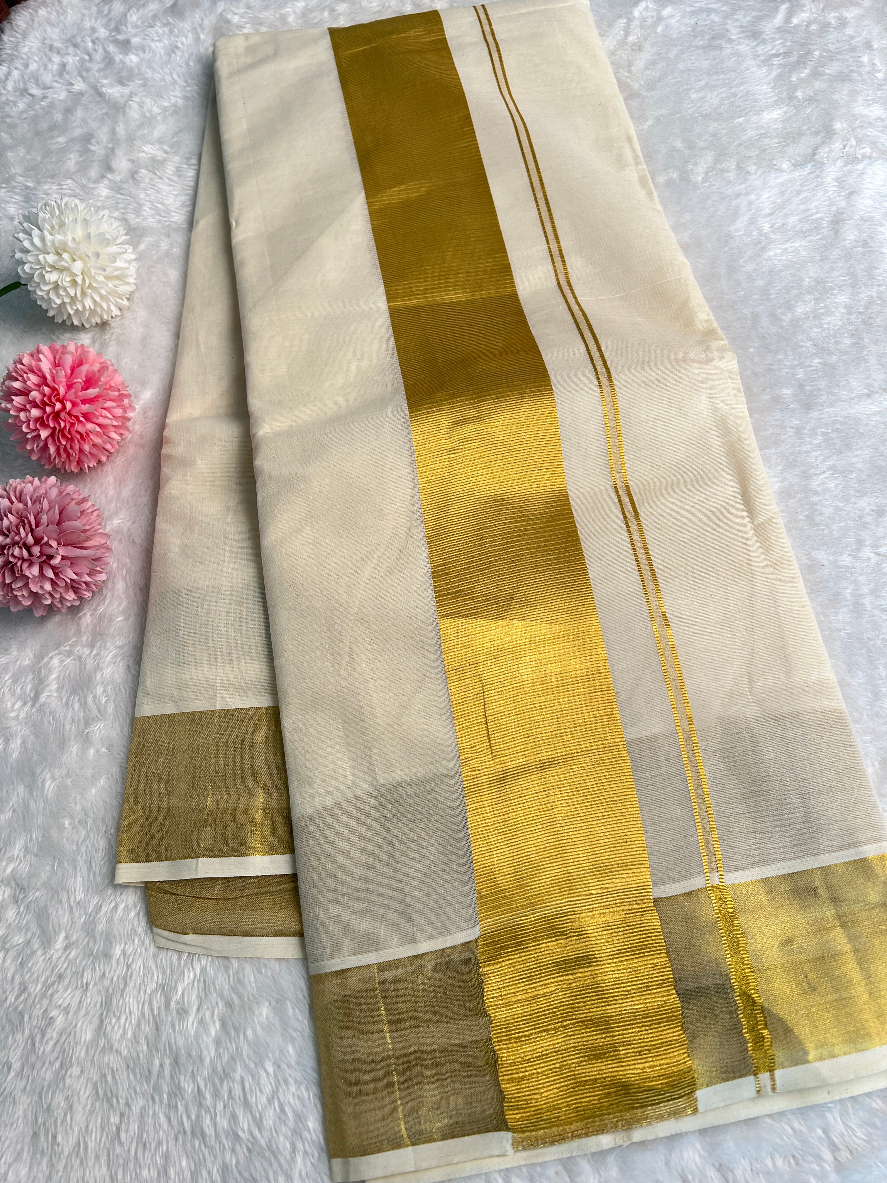 Golden Kasavu Pattern Kerala Cotton Saree | GAT596