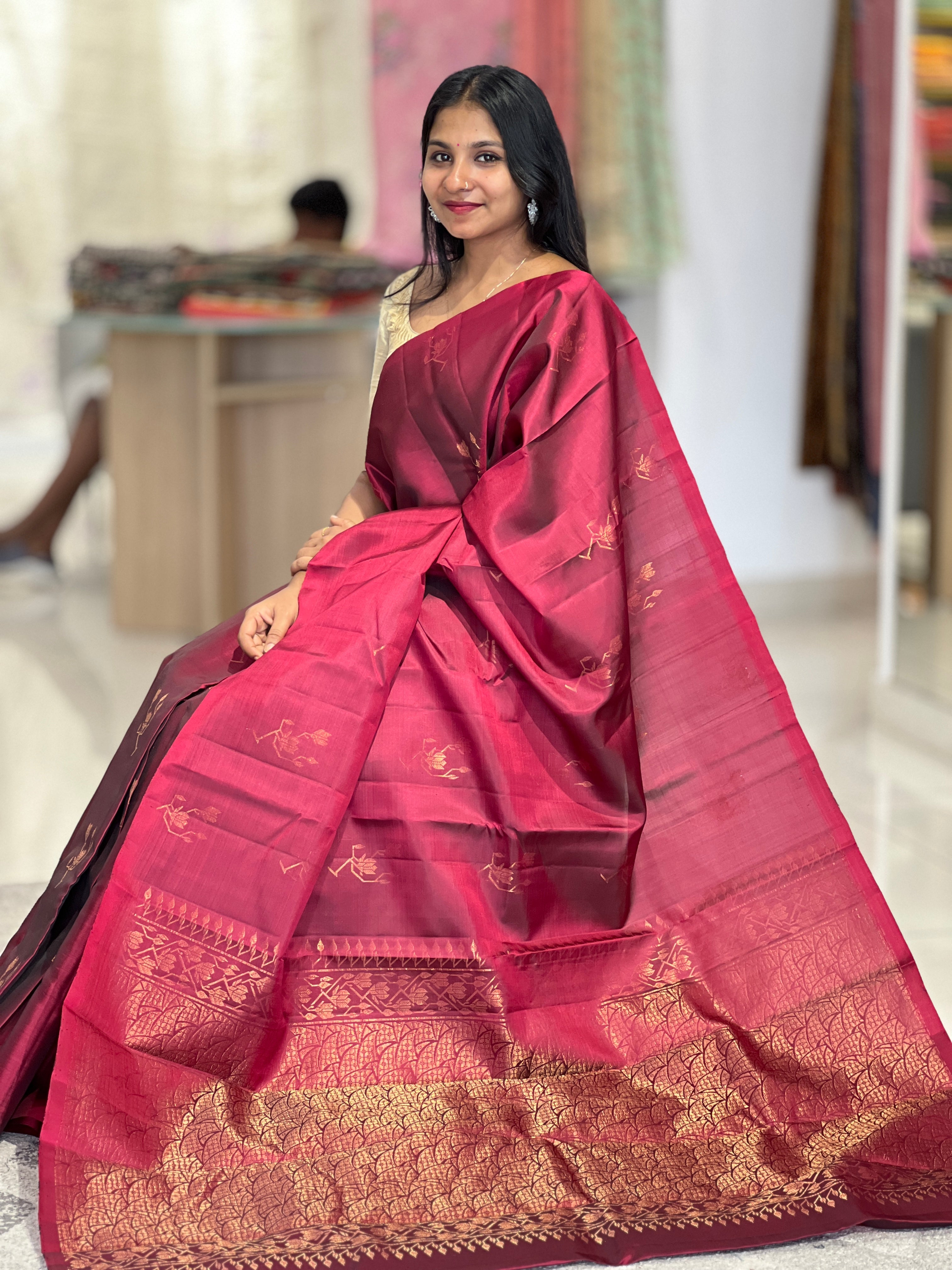 Golden Zari Woven Soft Silk Saree | TT254