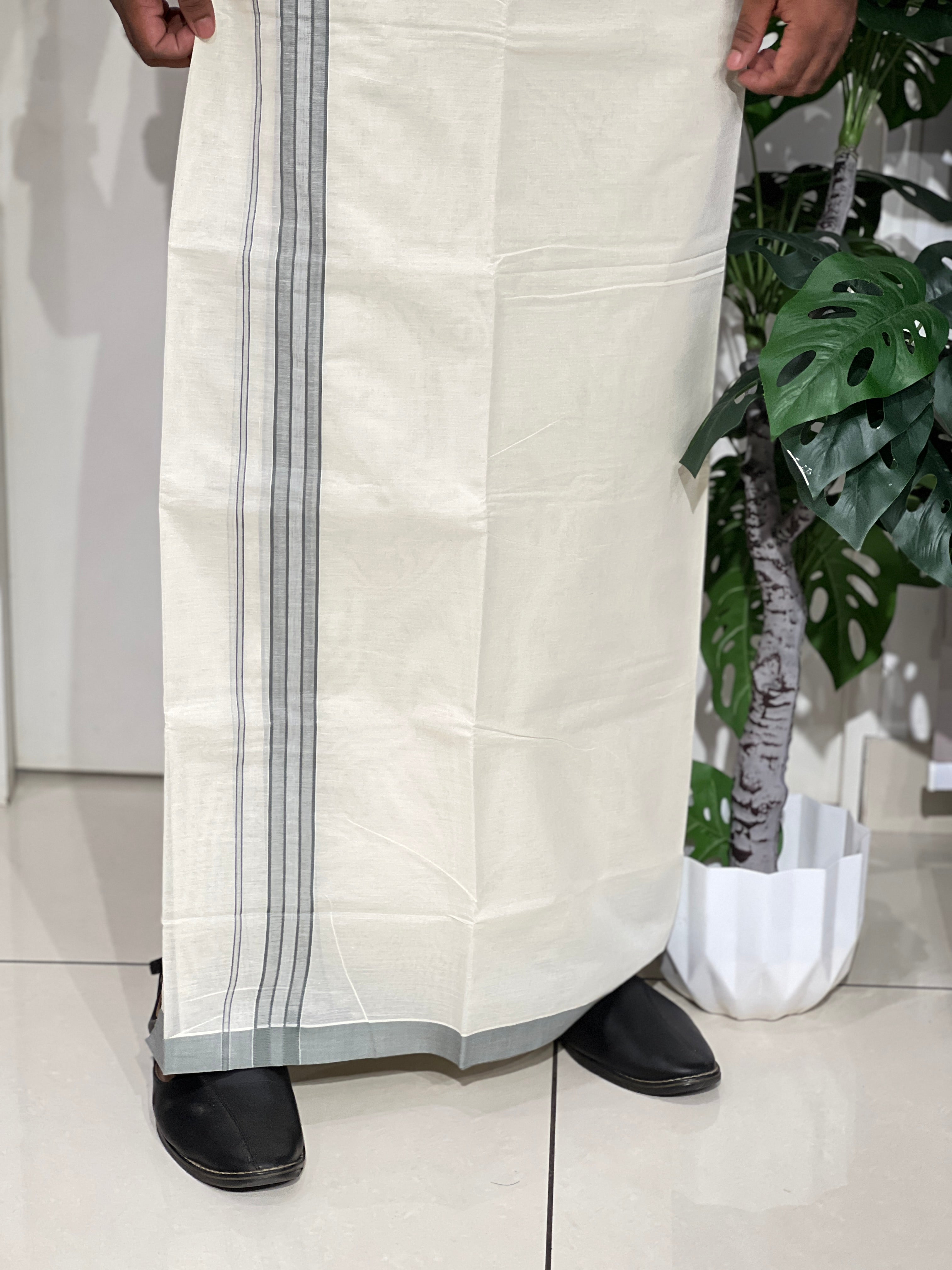 Kara Border Pattern Kerala Cotton Mundu | GAT415