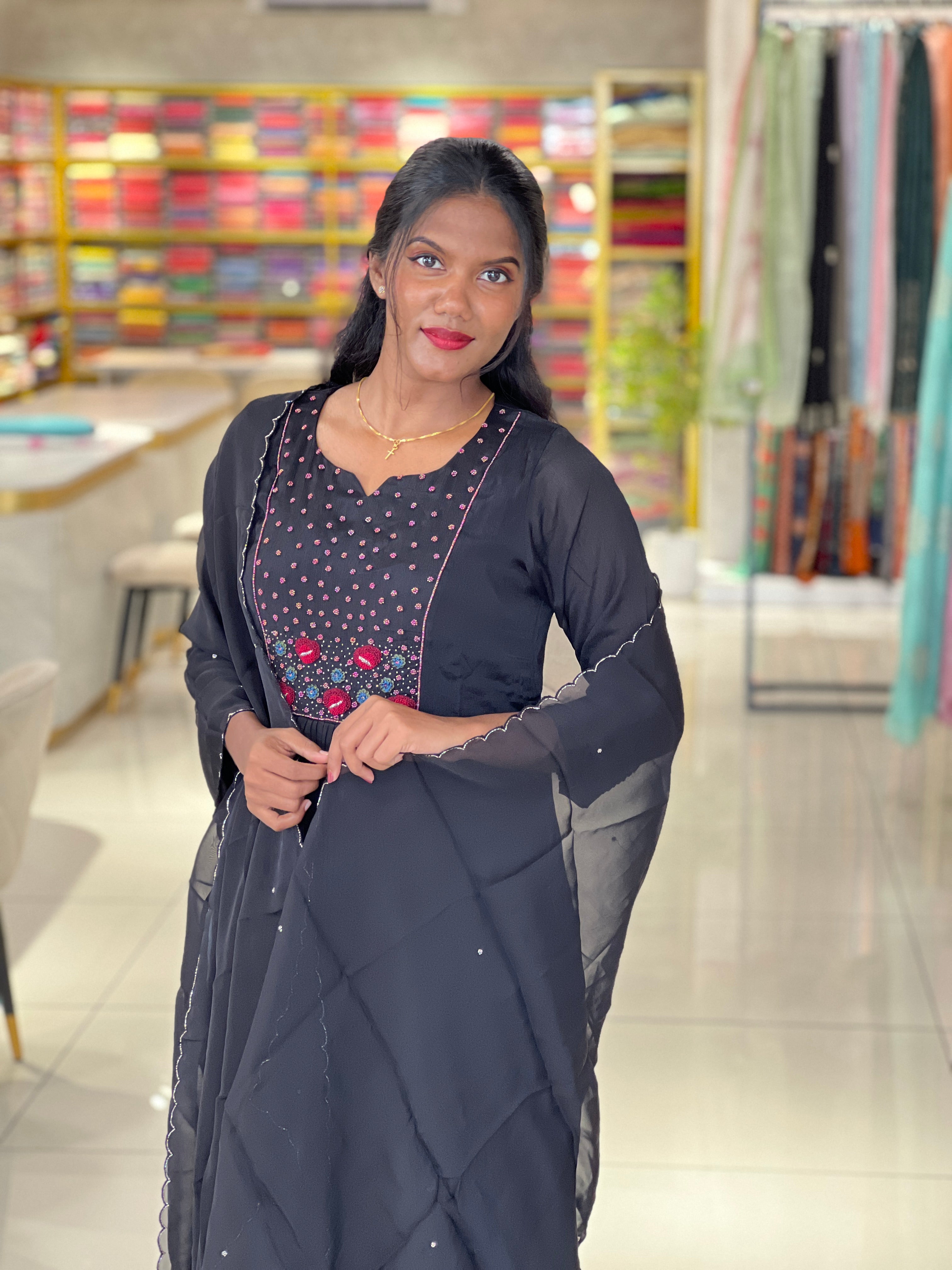 Embroidery And Bead Detailed Crepe Silk kurta Set | ELC114