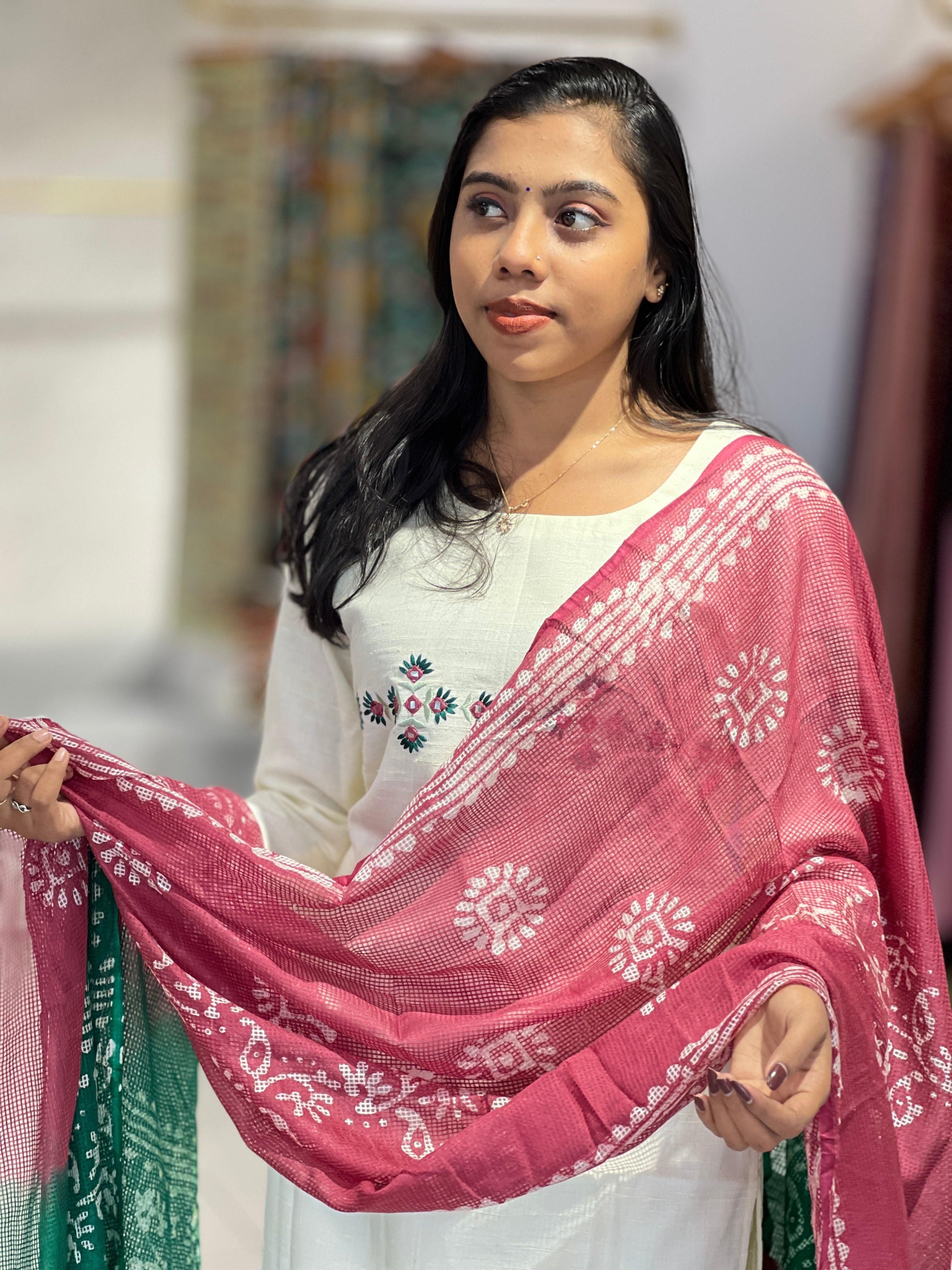 Embroidery Detailed Cotton Kurta Set | DNT600