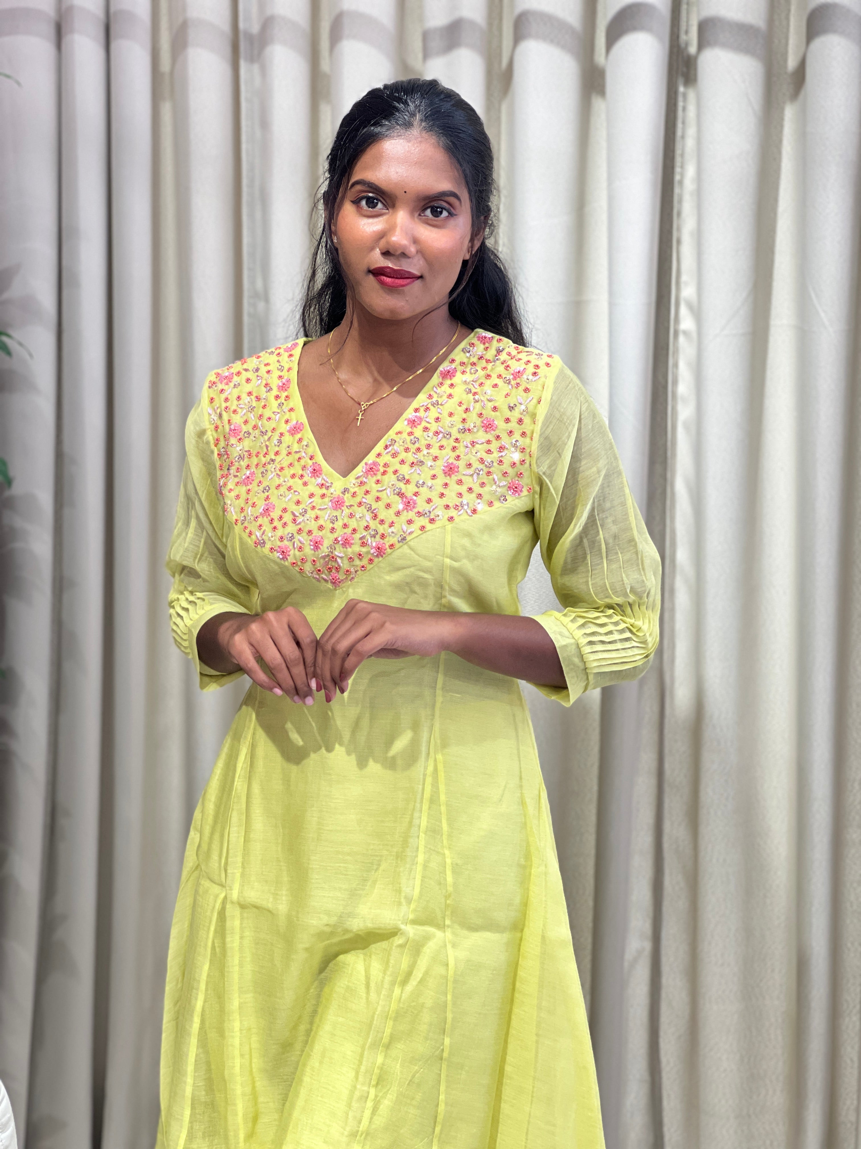 Hand Work And Embroidery Detailed Pure Chanderi Kurta Set | ELC112