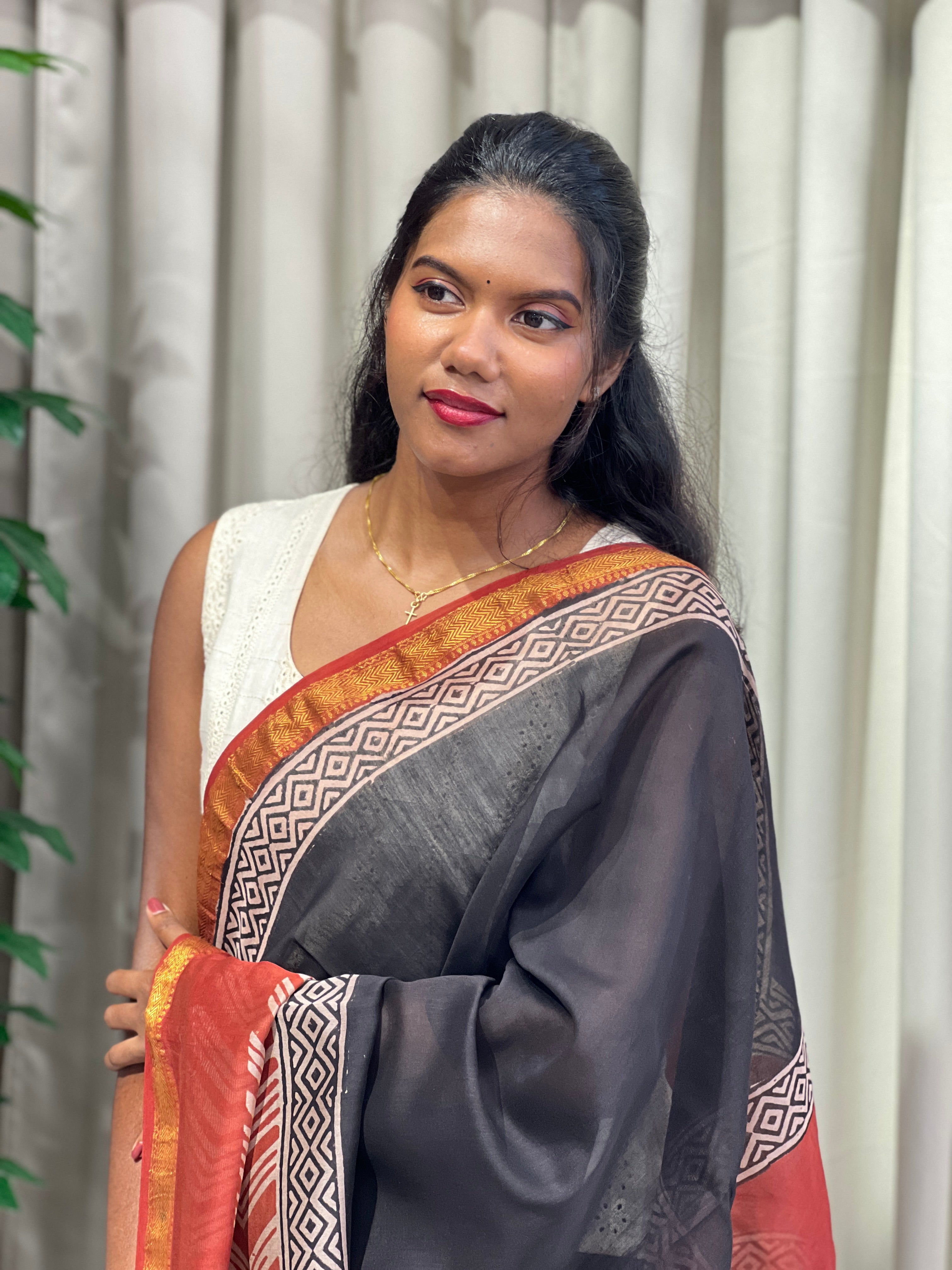 Mangalgiri Border Detailed Chanderi Saree | VFC587