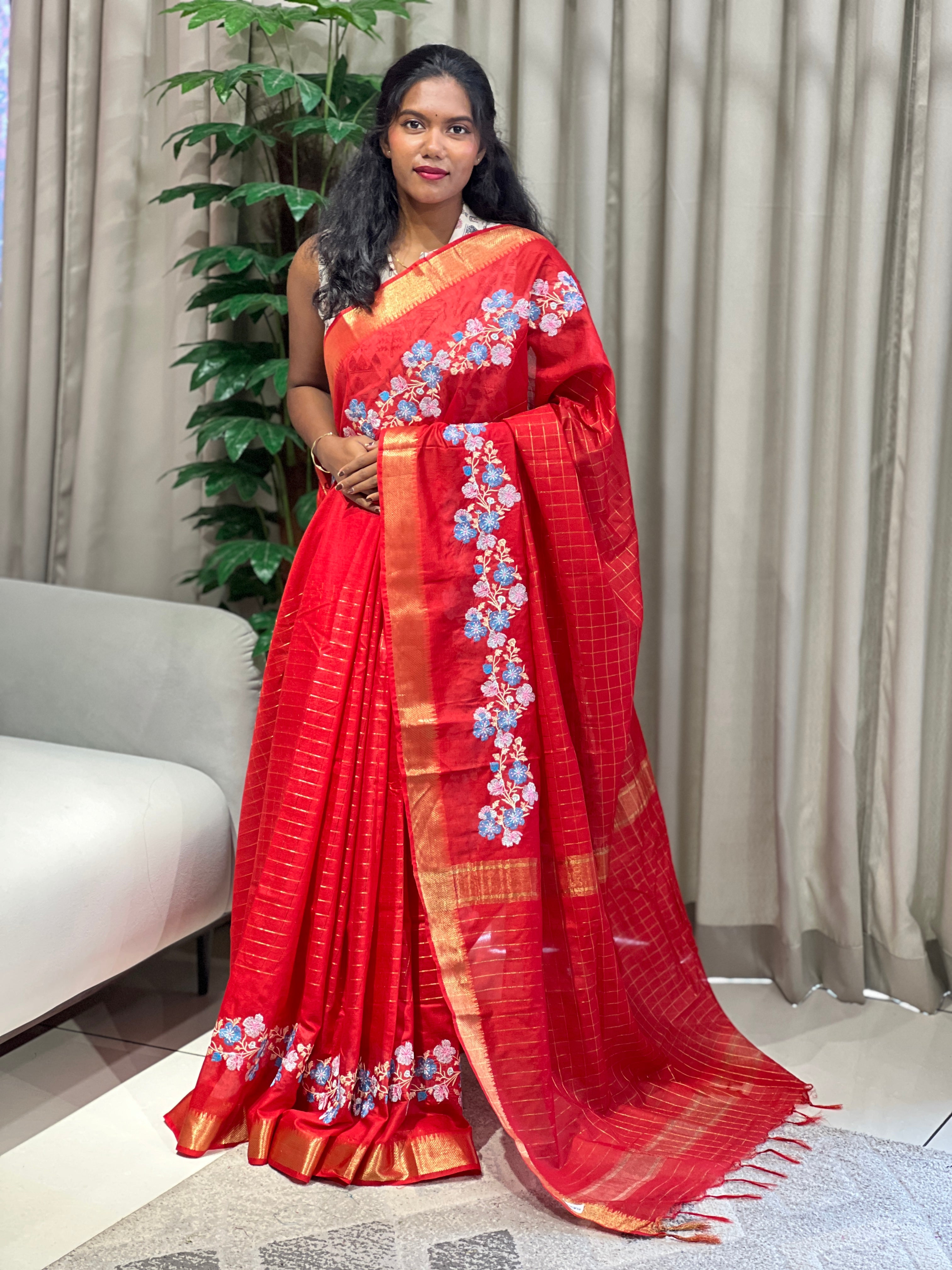 Floral Embroidery Bhagalpuri Linen Saree | NHH388