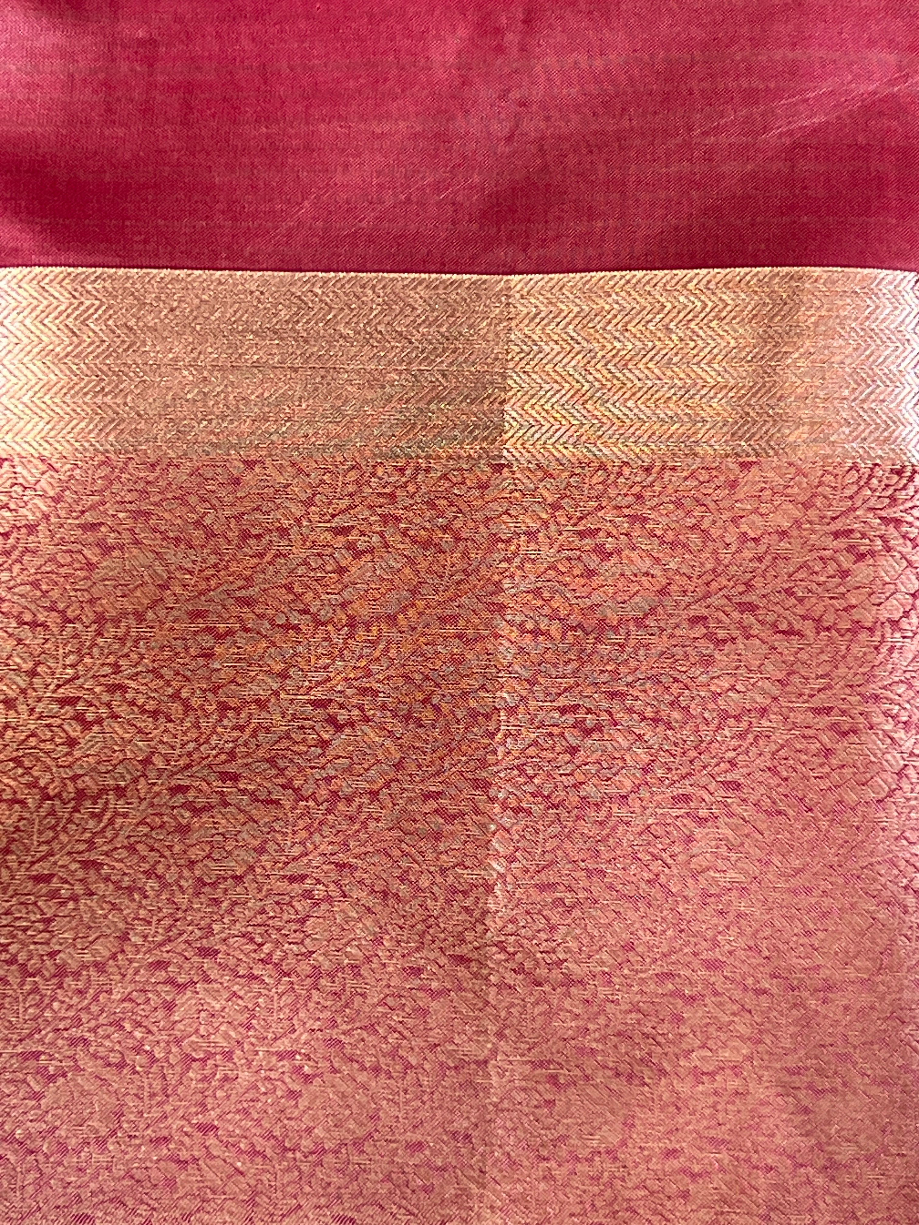 Self Woven Body Design Soft Silk Saree | KTS221