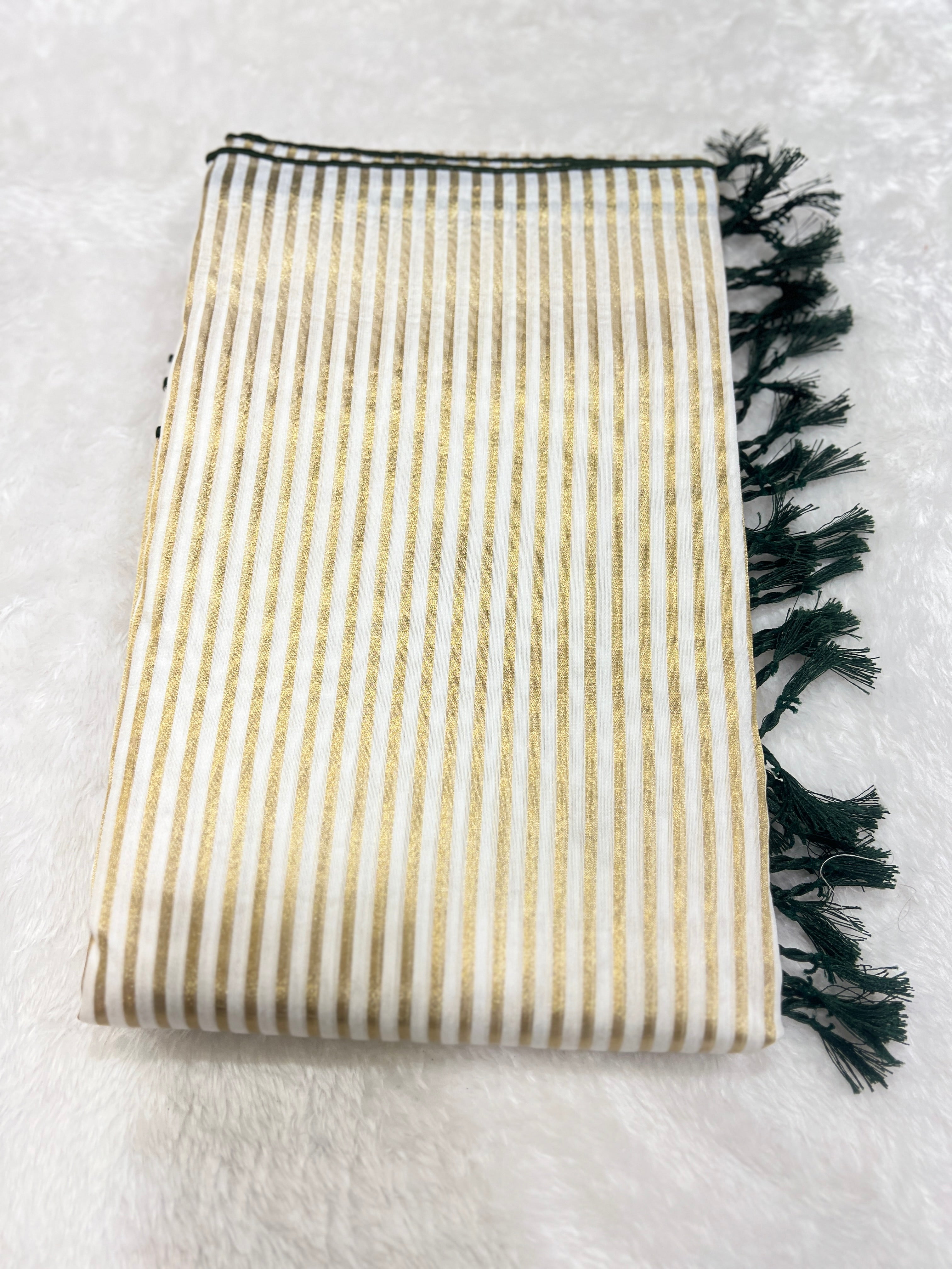 Golden Zari Stripe Pattern Mul Chanderi Saree | GAT429