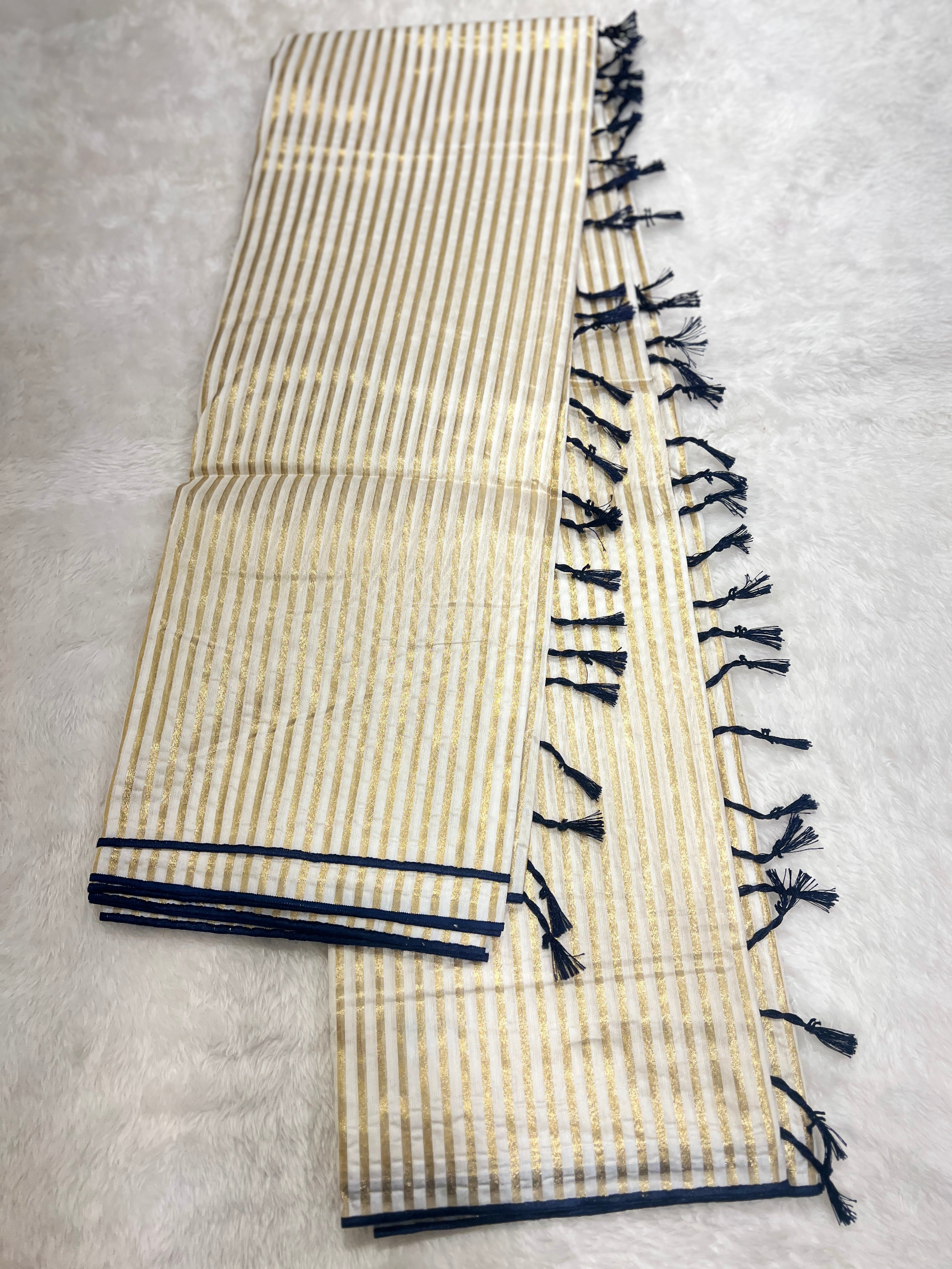 Golden Zari Stripe Pattern Mul Chanderi Saree | GAT430