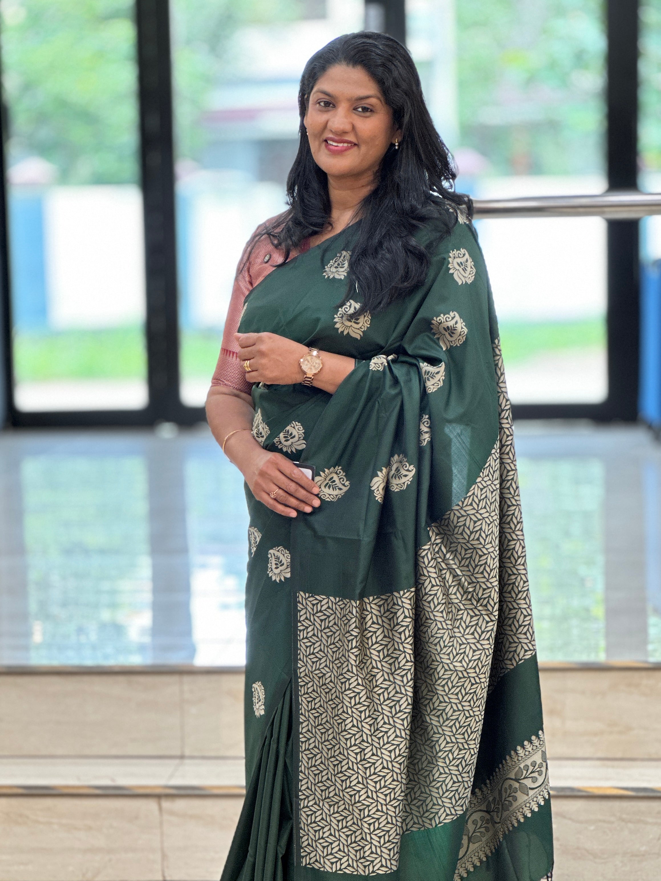 Thread Woven Pattern Semi Soft Silk Saree | RAT101