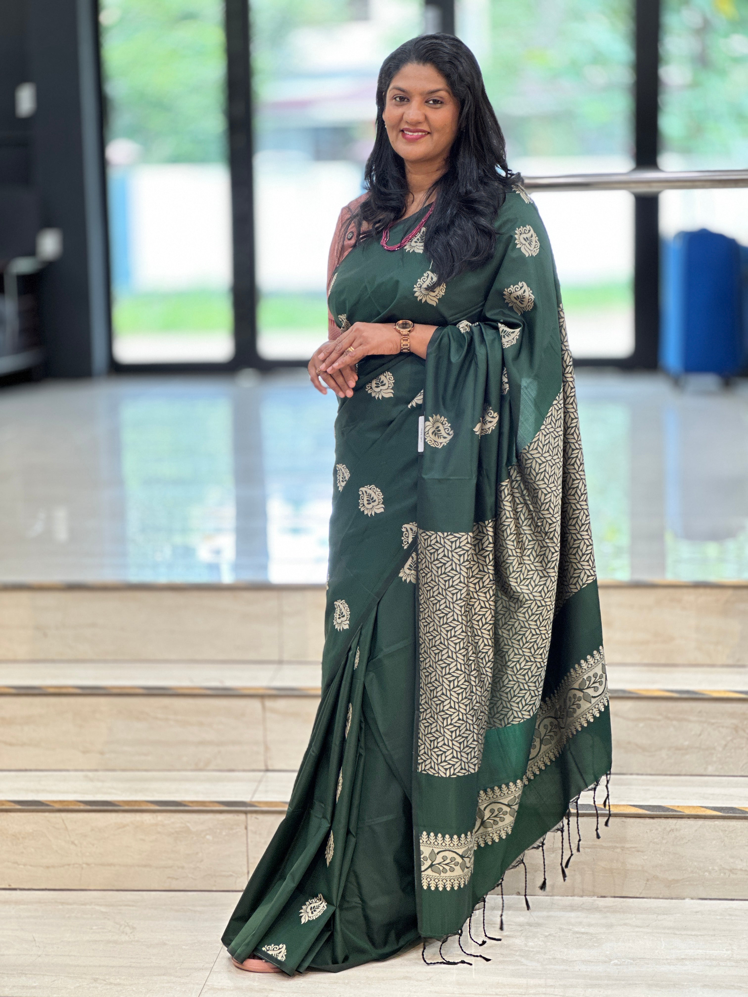 Thread Woven Pattern Semi Soft Silk Saree | RAT101