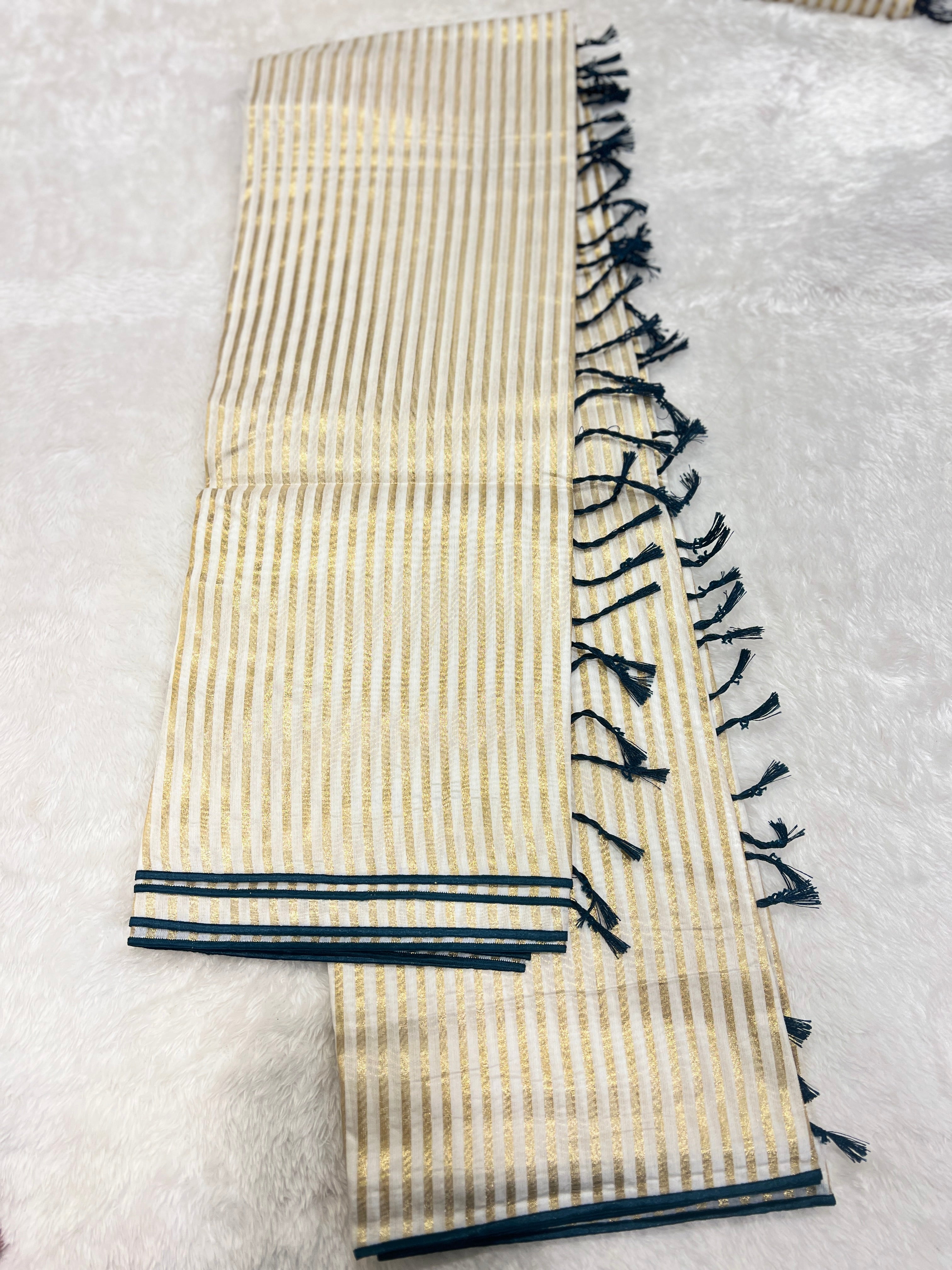 Golden Zari Stripe Pattern Mul Chanderi Saree | GAT431