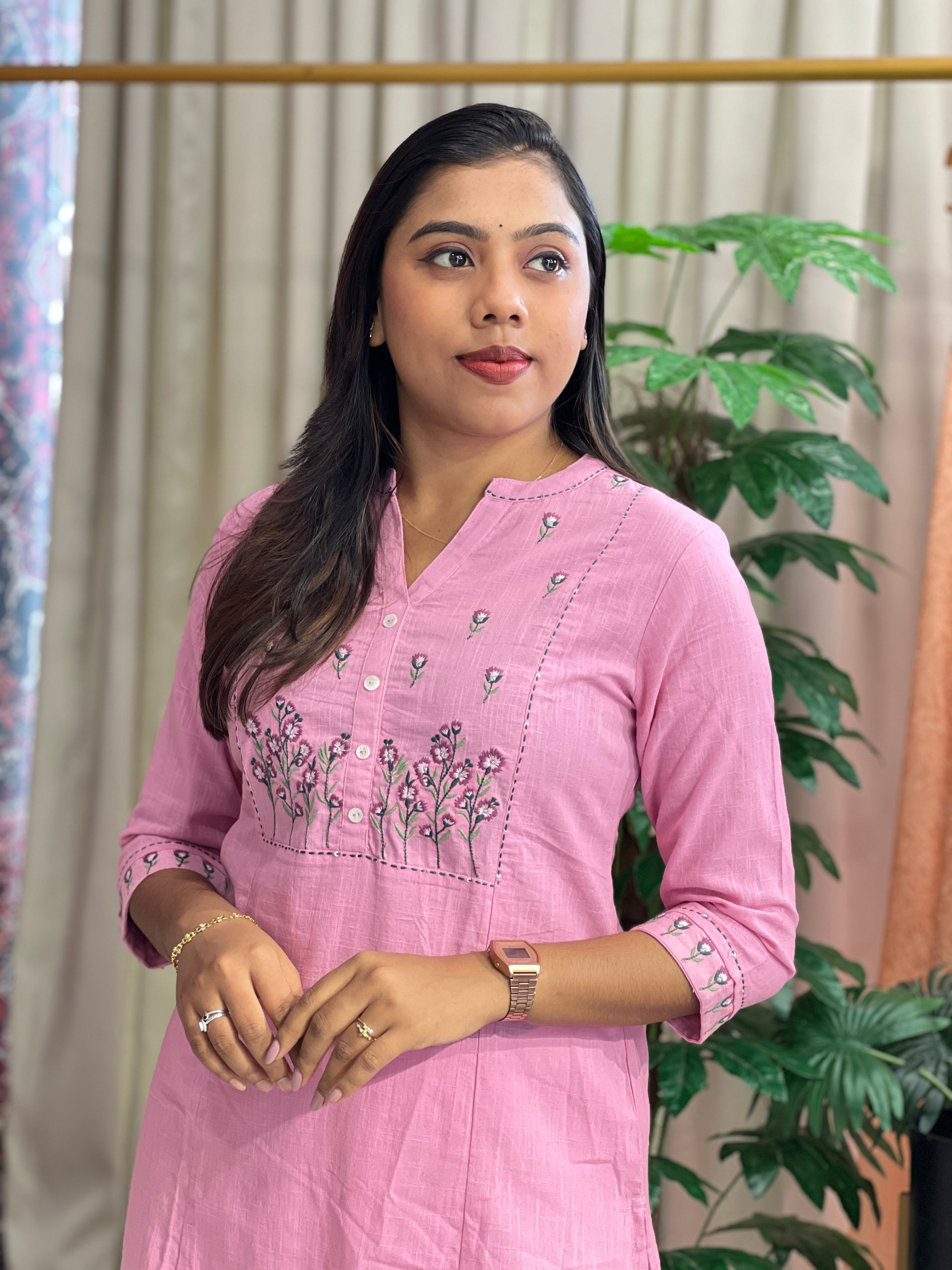Embroidered Linen Kurta | PGI124
