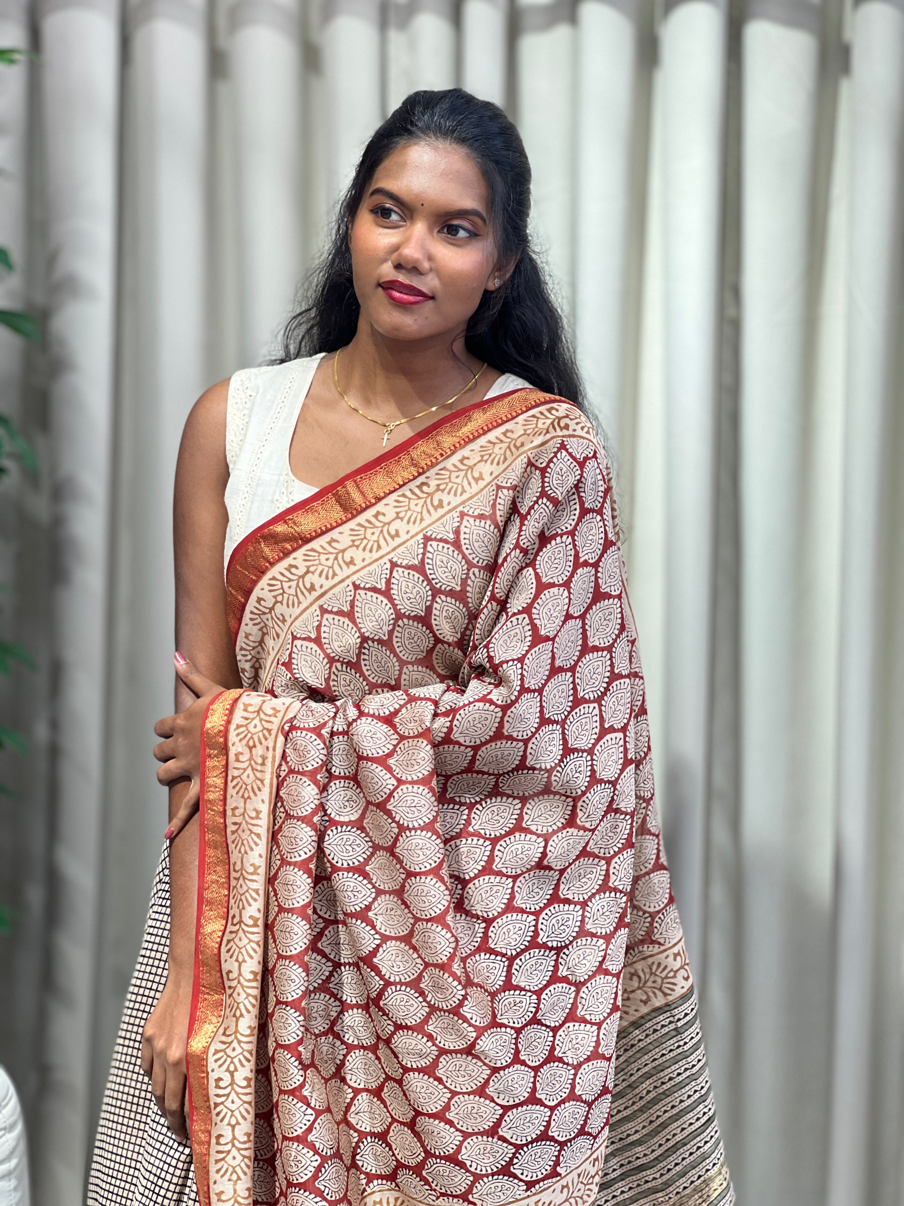 Mangalgiri Border Detailed Chanderi Saree | VFC589
