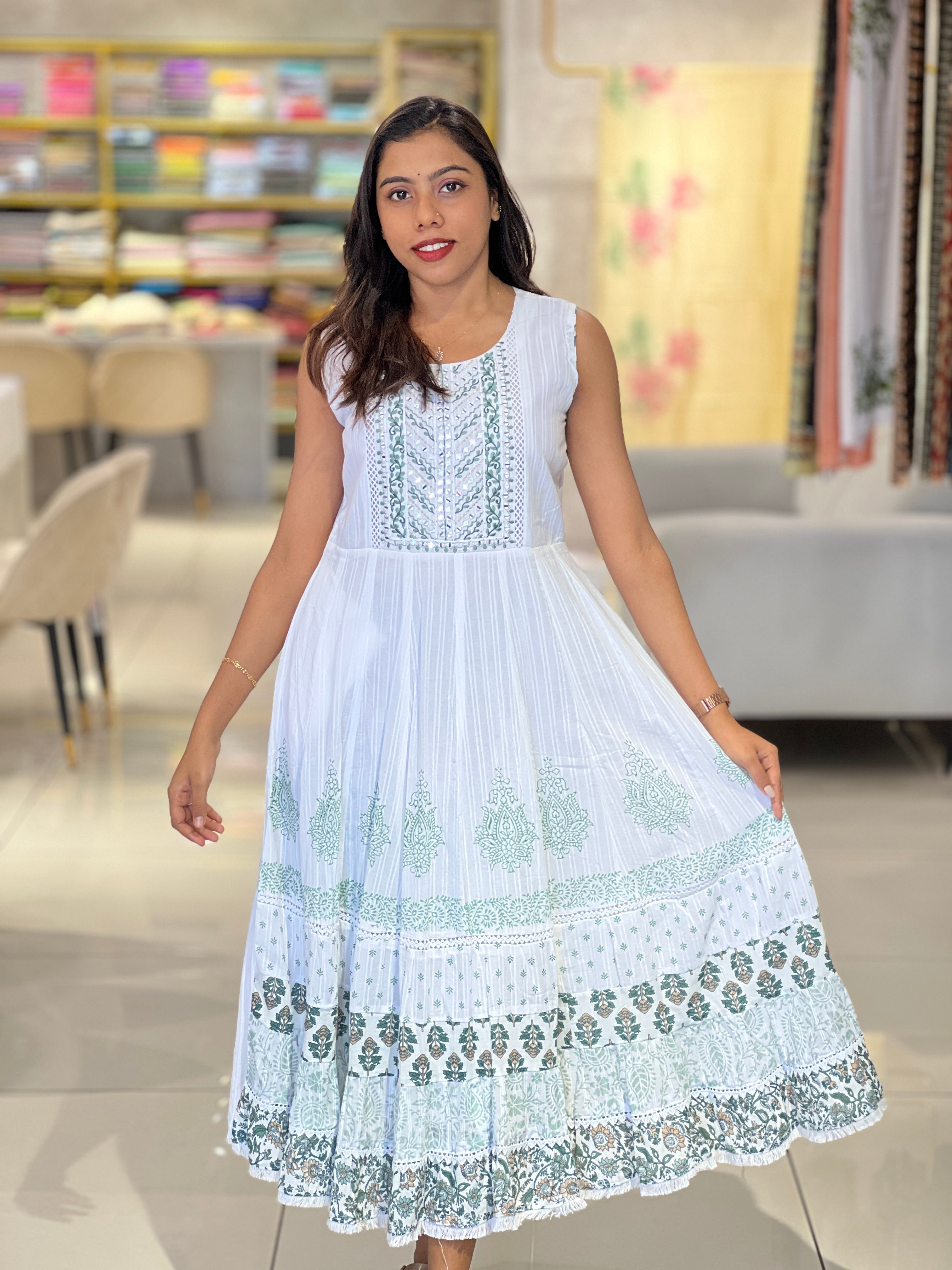 Panel Cut Detailed Cotton Kurta | PGI192