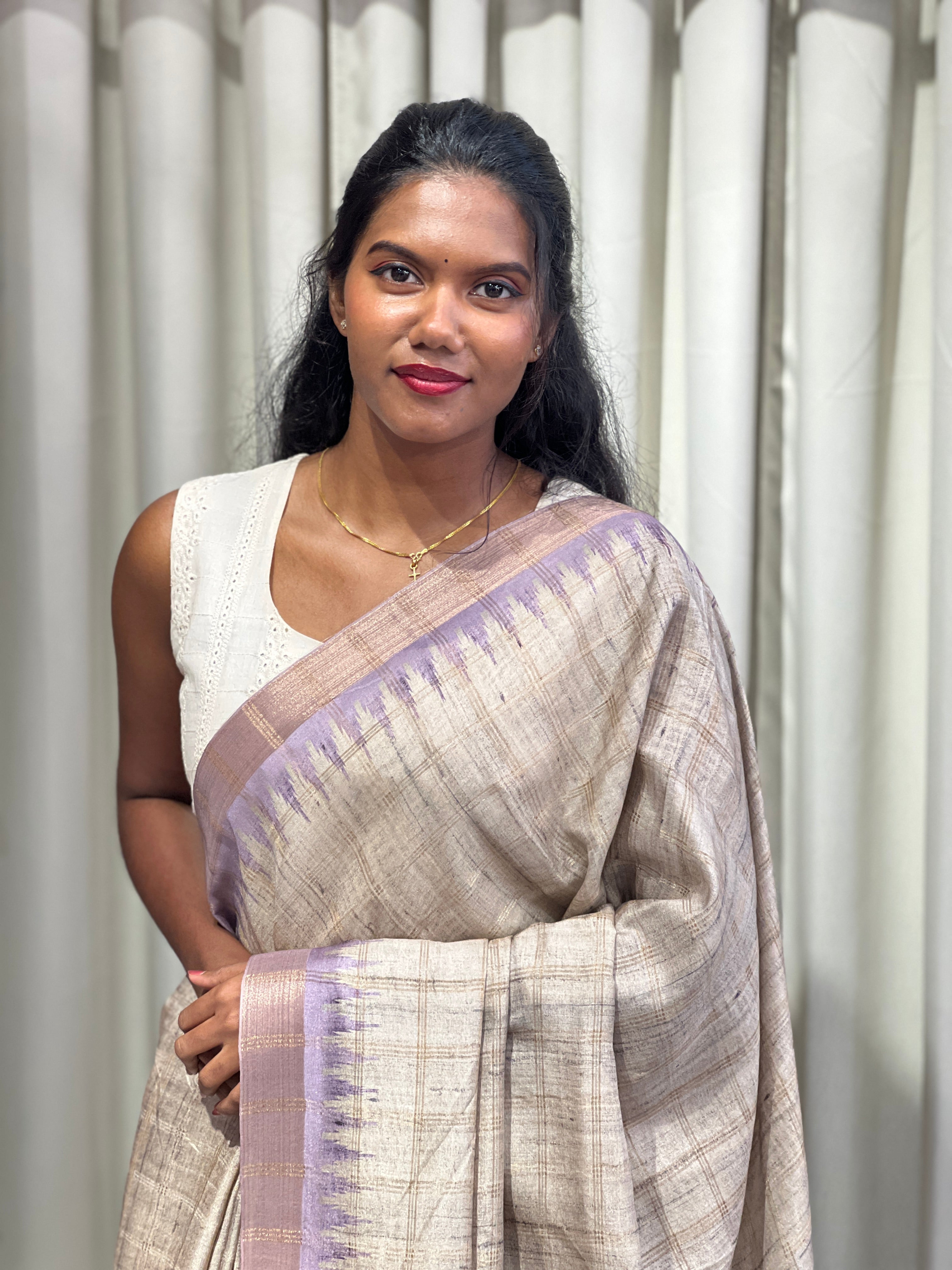 Temple Border Detailed Tussar Finish Saree | SSN405