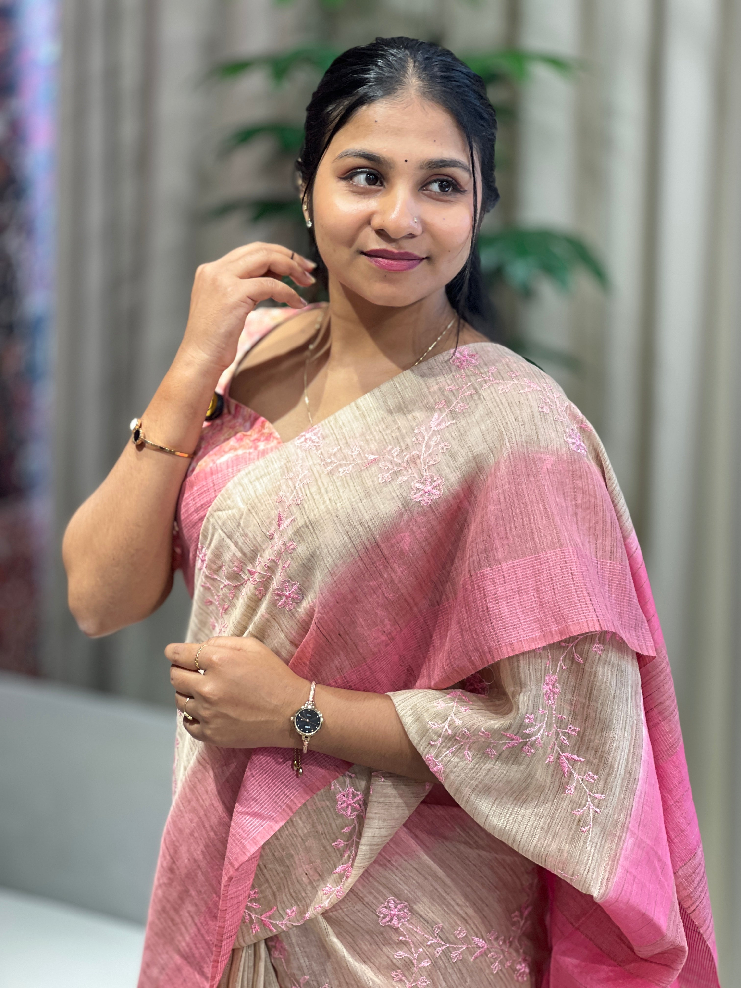 Floral Embroidery Detailed Bhagalpuri Linen Saree | NHH583