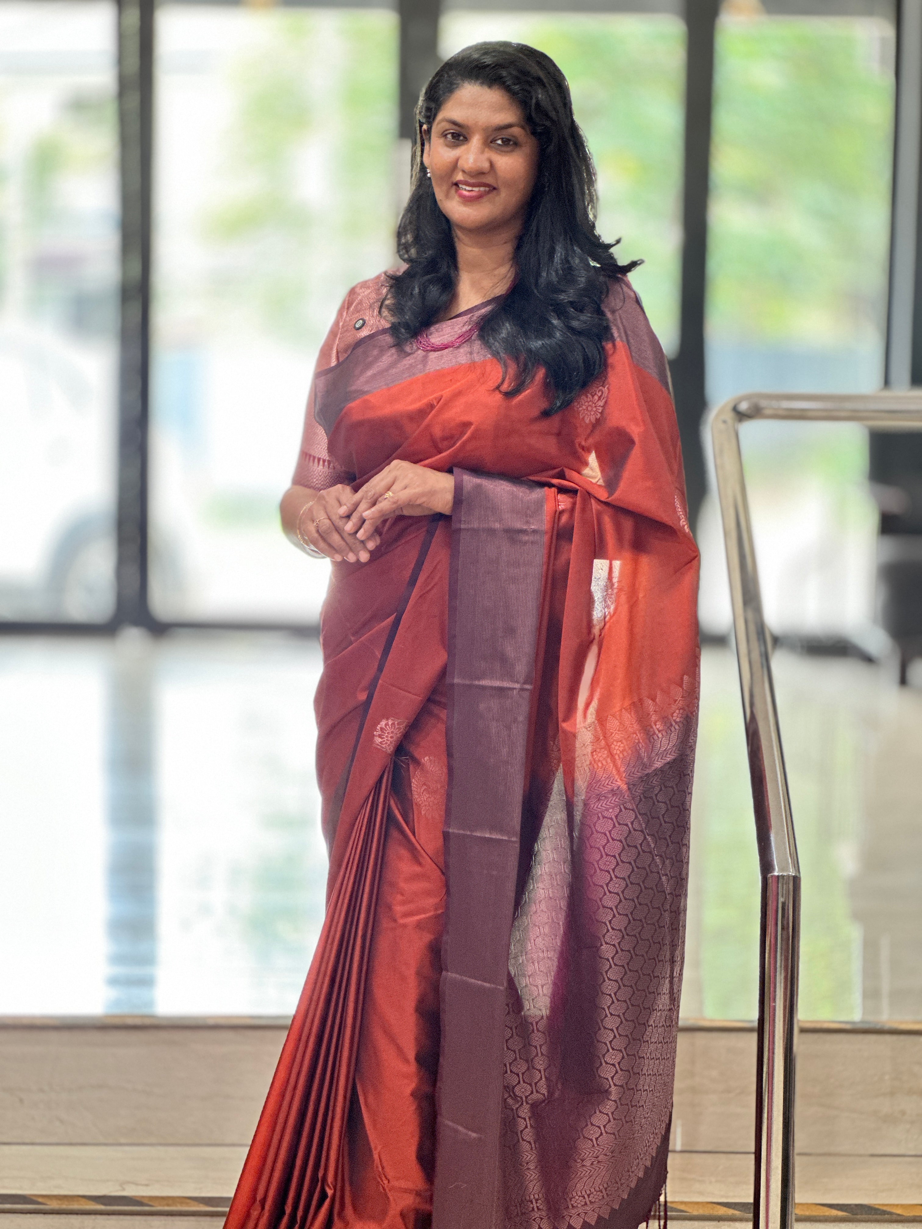 Buta Woven Pattern Semi Soft Silk Saree | SEN126