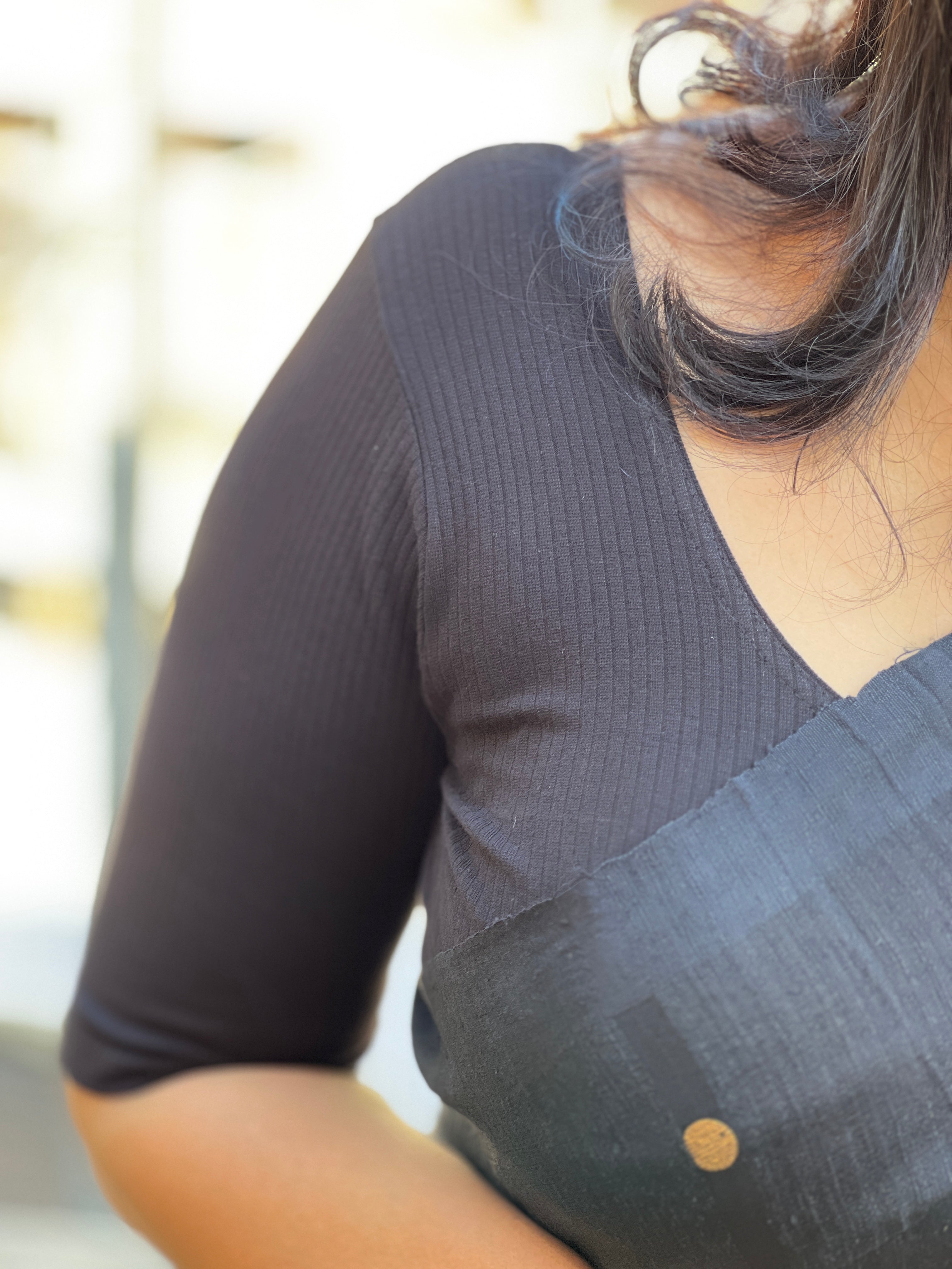 Stretchable Soild Banyan Blouse | ALA140